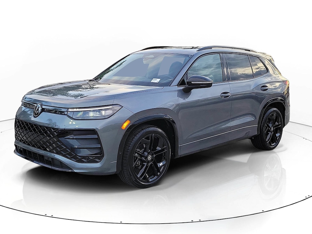 New 2026 Volkswagen Tiguan SE R-Line Black SUV