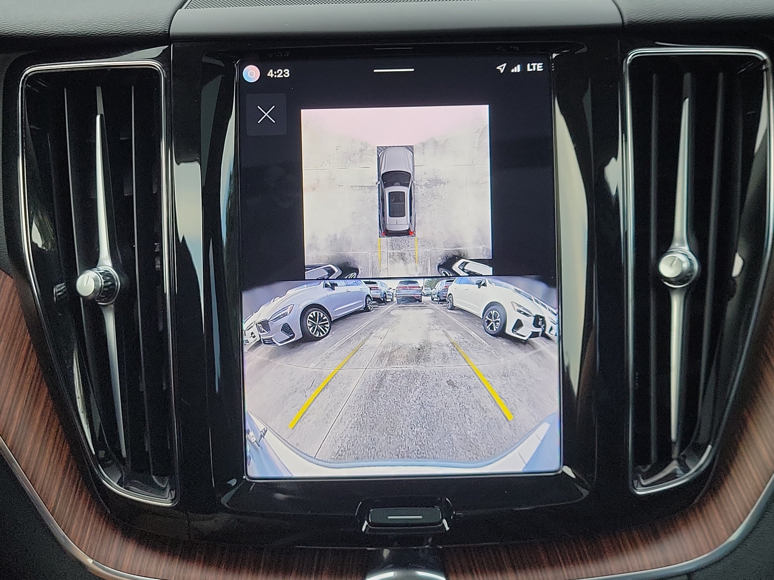 2024 Volvo XC60 Plus - Photo 26