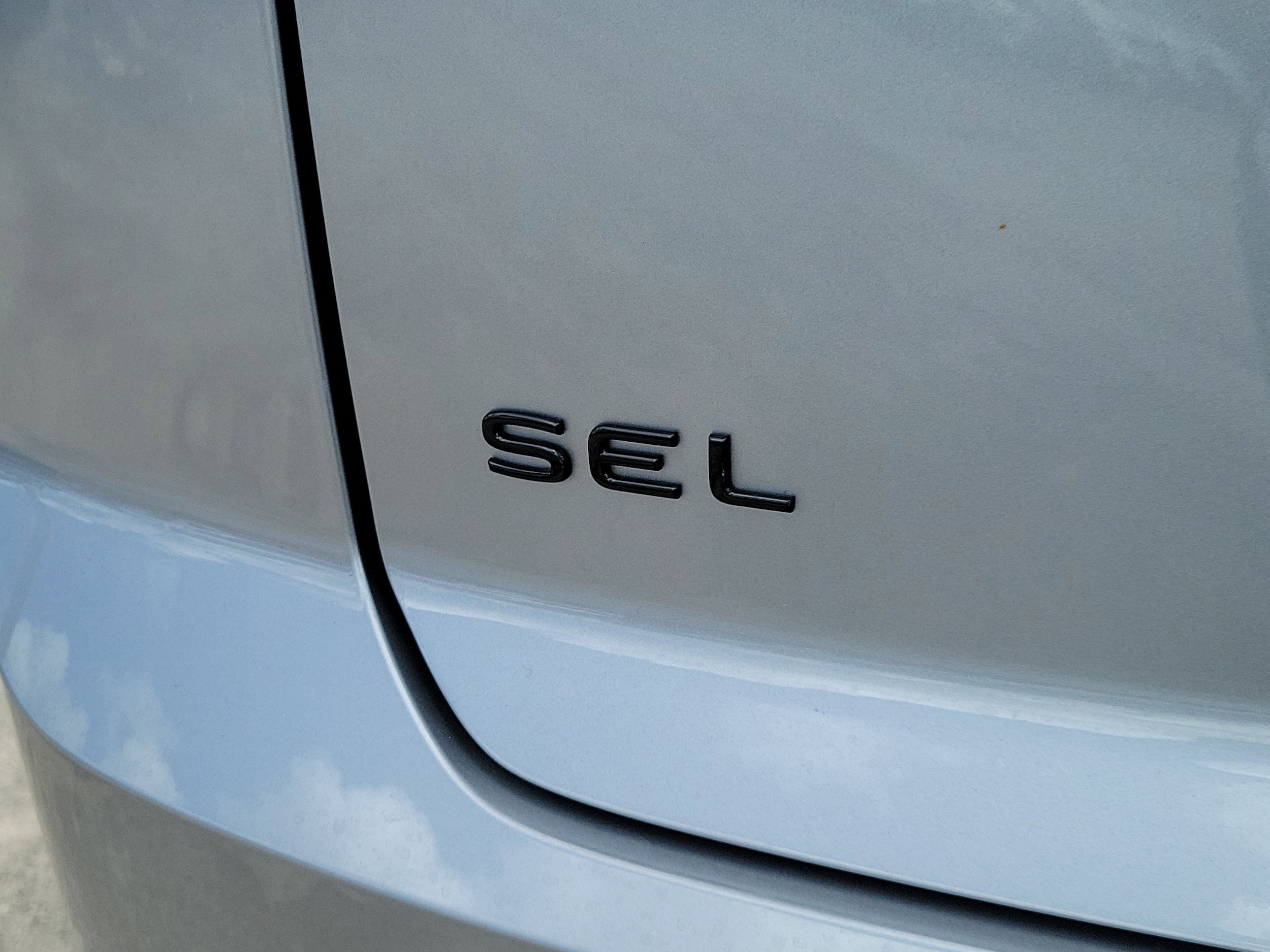 2026 Volkswagen Atlas Cross Sport SEL R-LINE - Photo 9