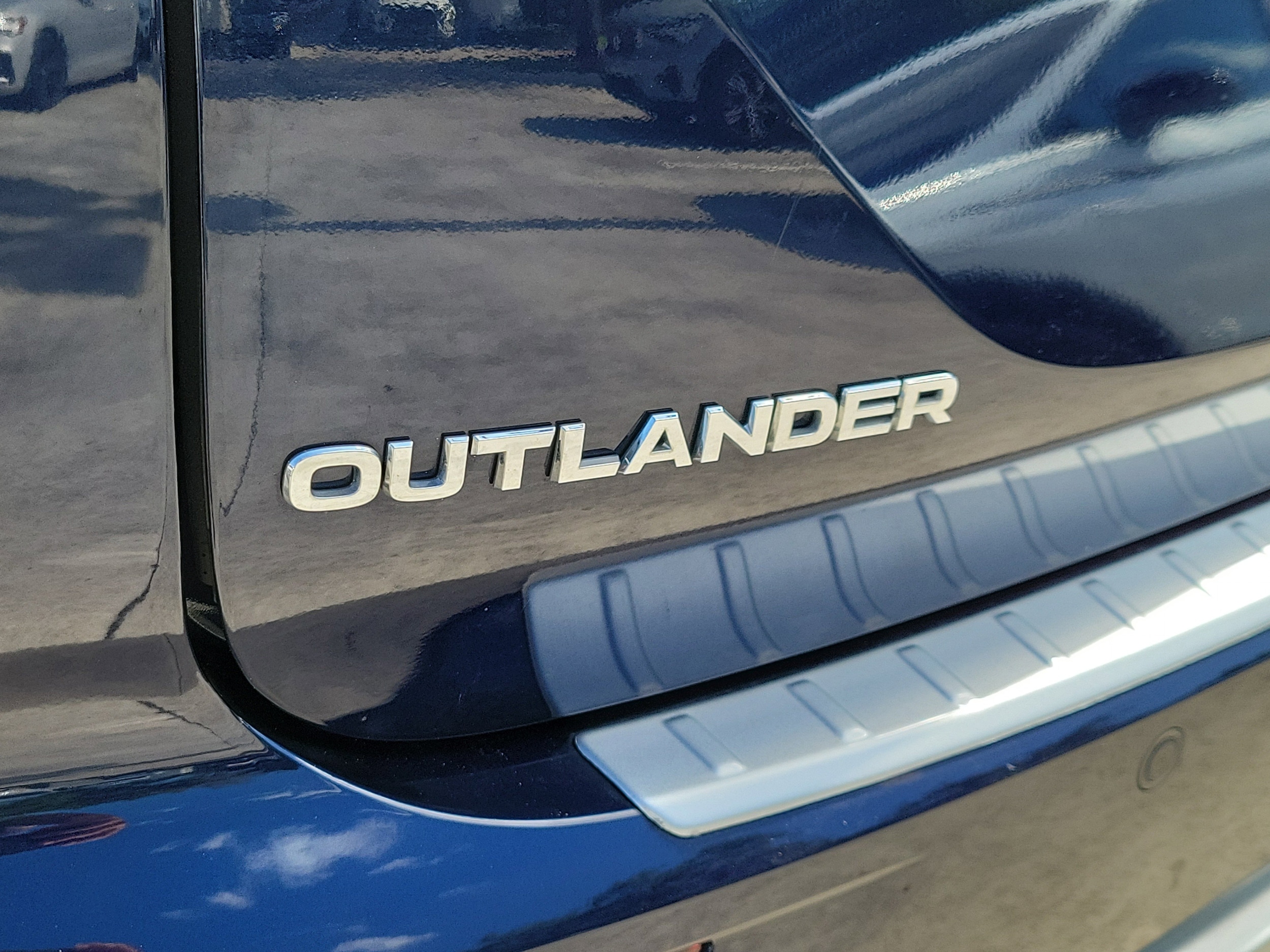 2024 Mitsubishi Outlander SE - Photo 9