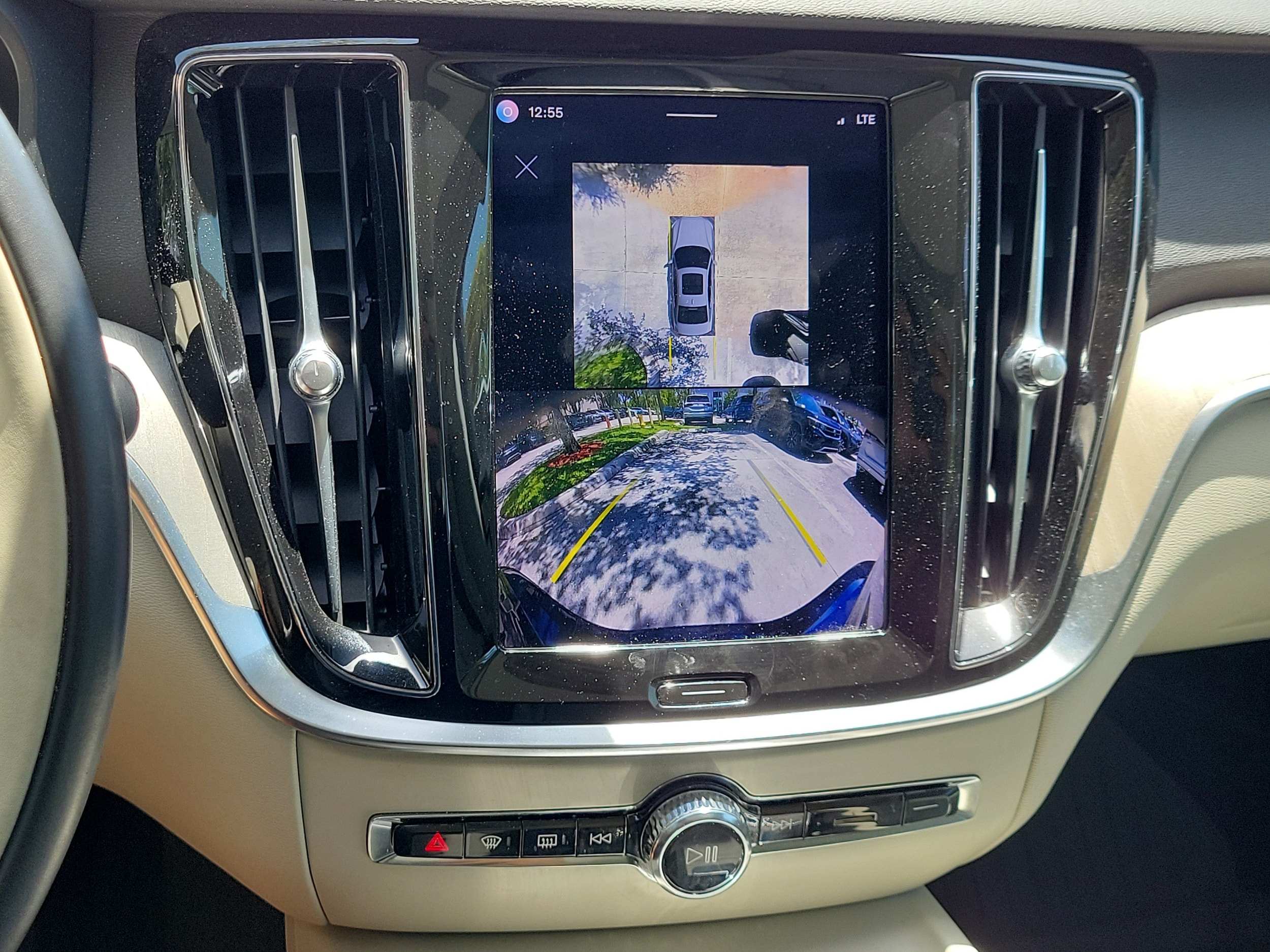 2024 Volvo S60 Plus - Photo 23