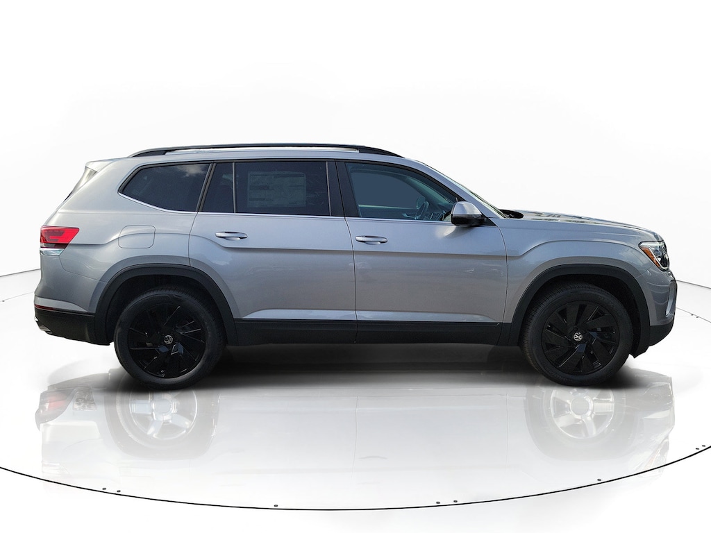 New 2026 Volkswagen Atlas SE w/Technology SUV