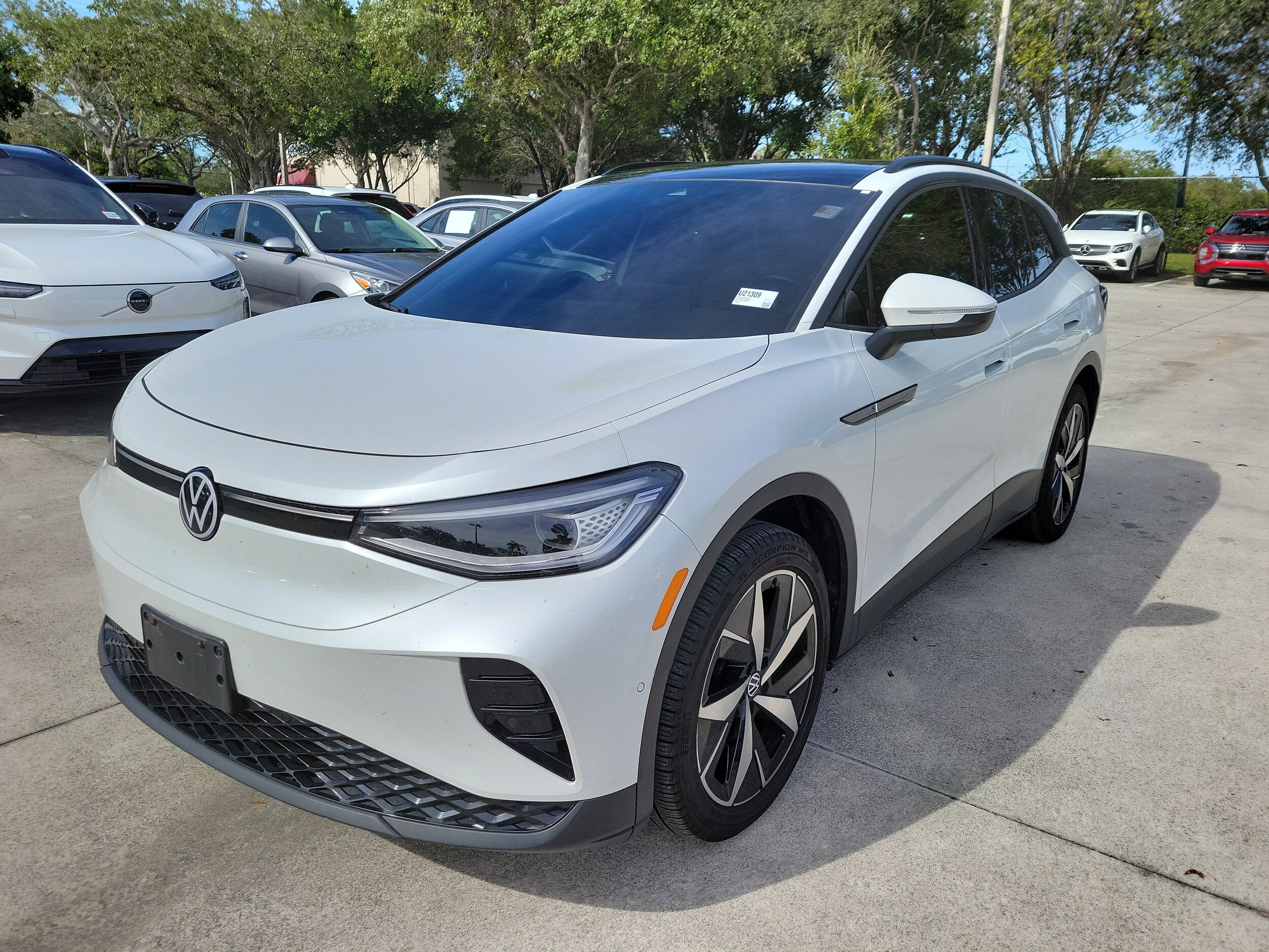 2023 Volkswagen ID.4 S photo 3