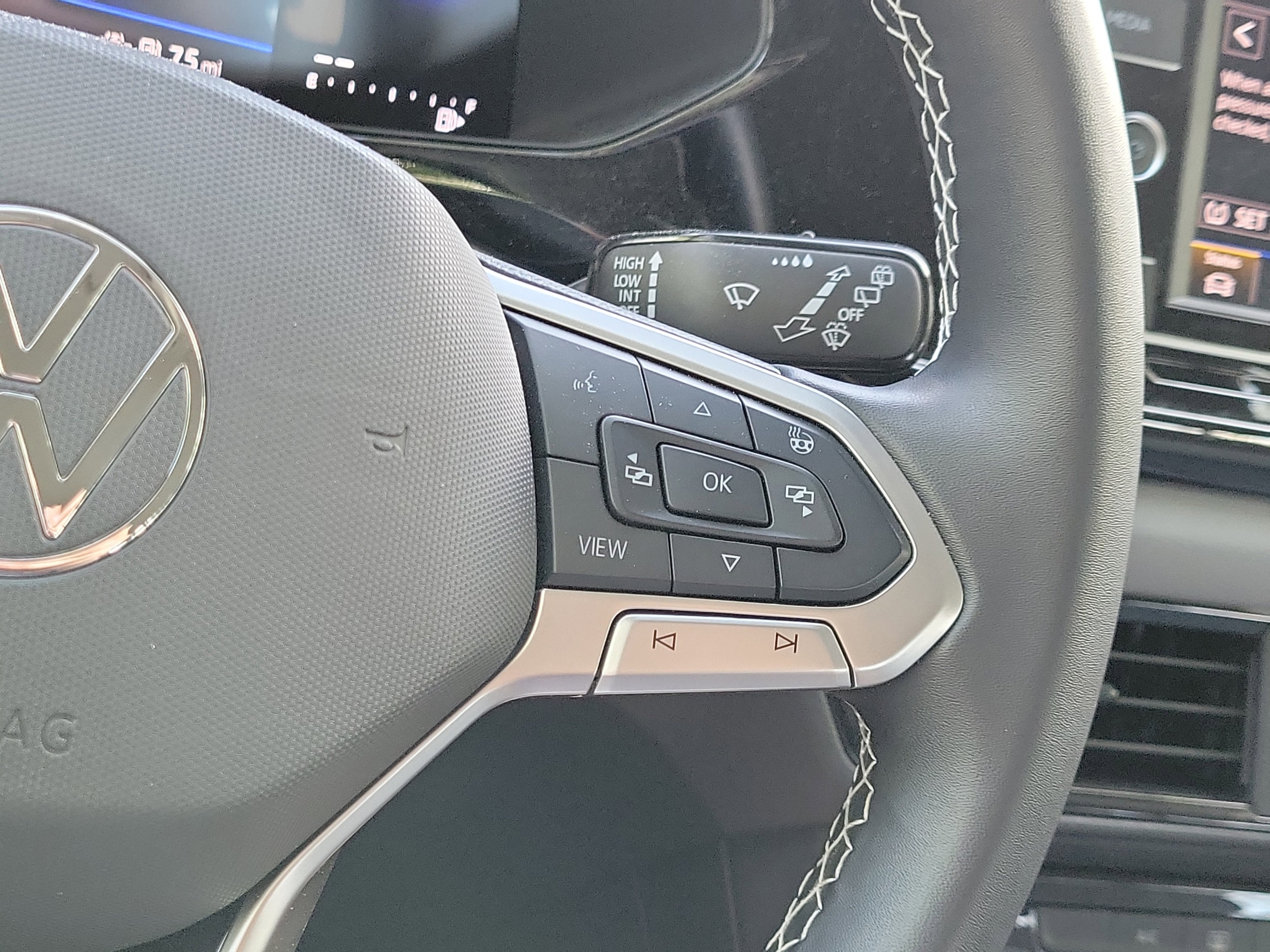 2024 Volkswagen Taos S - Photo 21
