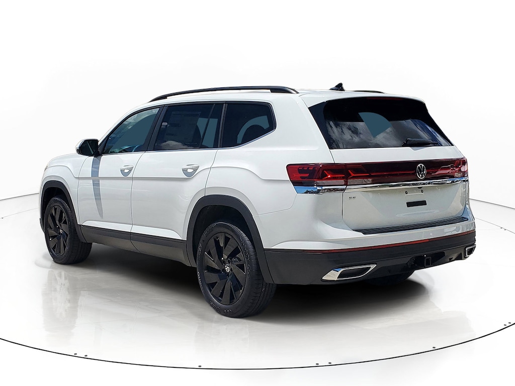 New 2026 Volkswagen Atlas SE w/Technology SUV