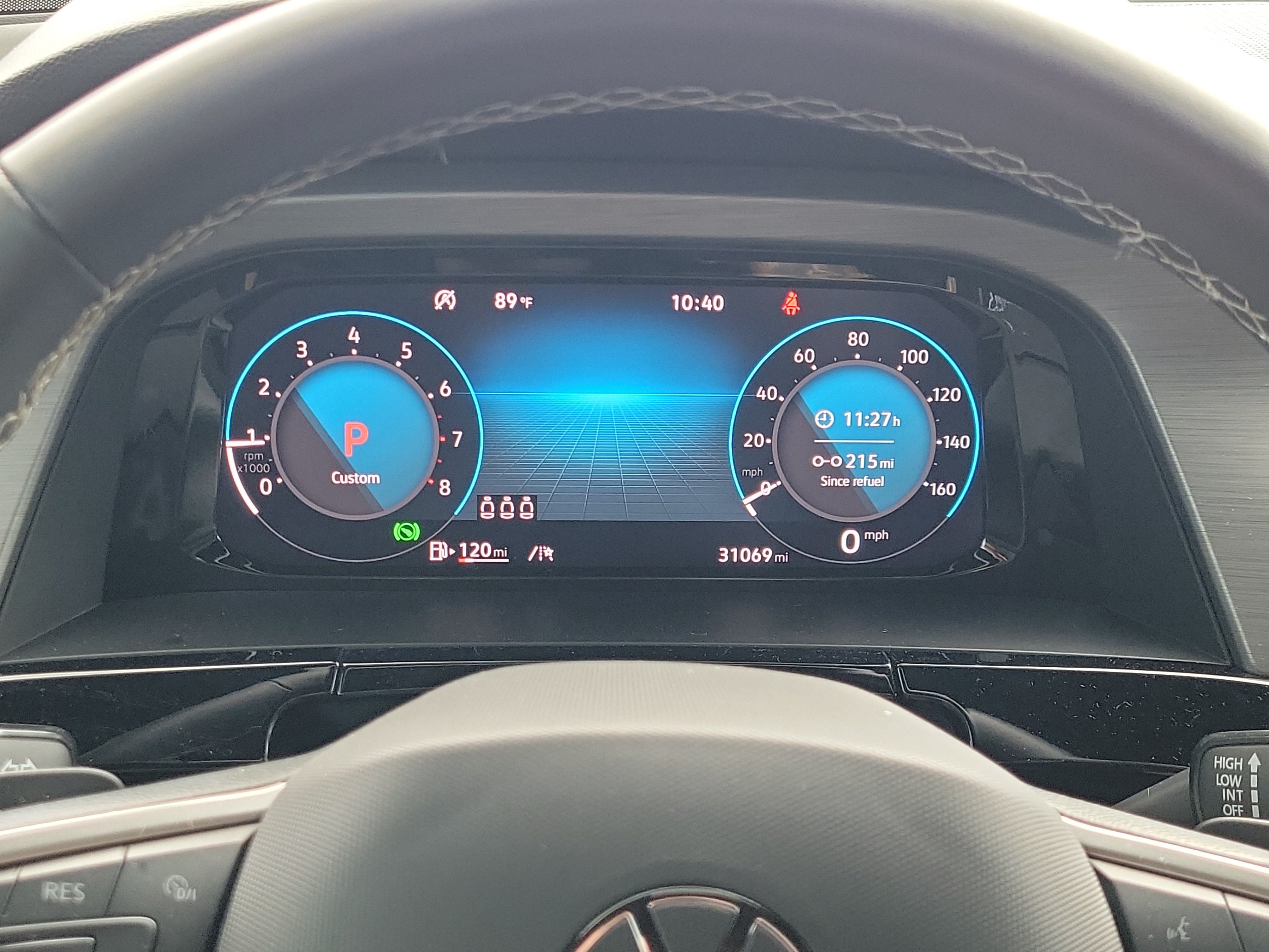 2024 Volkswagen Atlas Cross Sport SE w/Tech - Photo 25