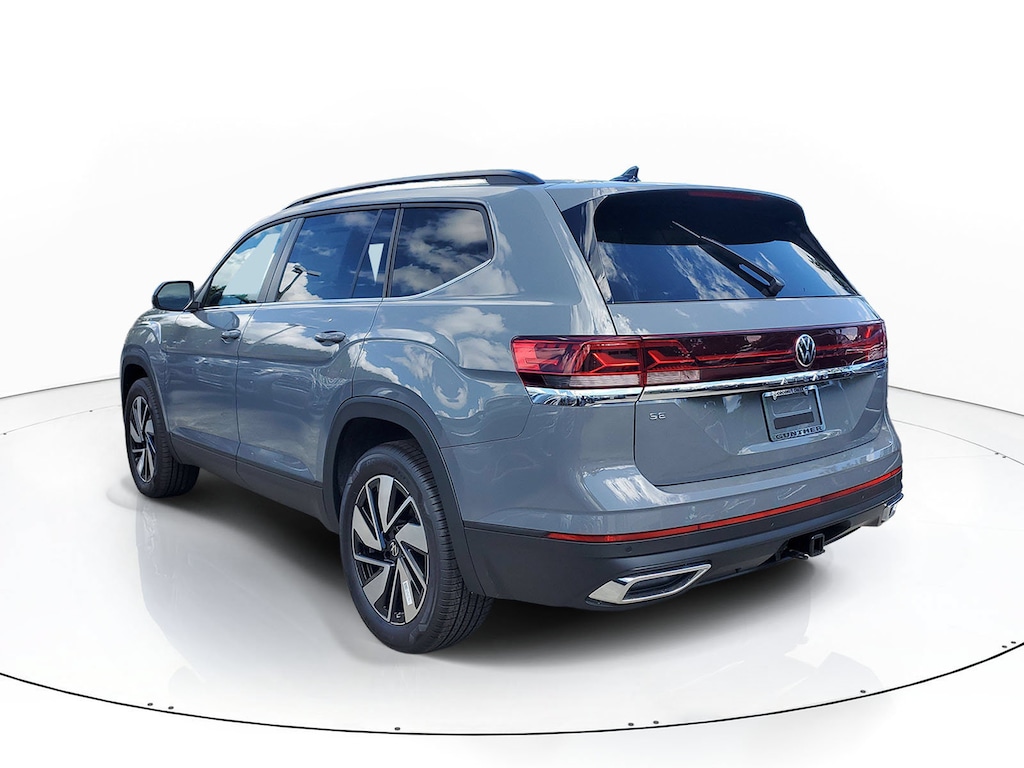 New 2026 Volkswagen Atlas SE w/Technology SUV