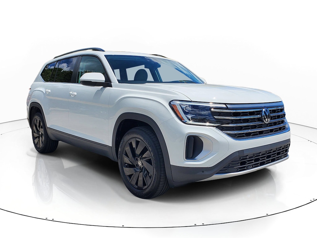 New 2026 Volkswagen Atlas SE w/Technology SUV