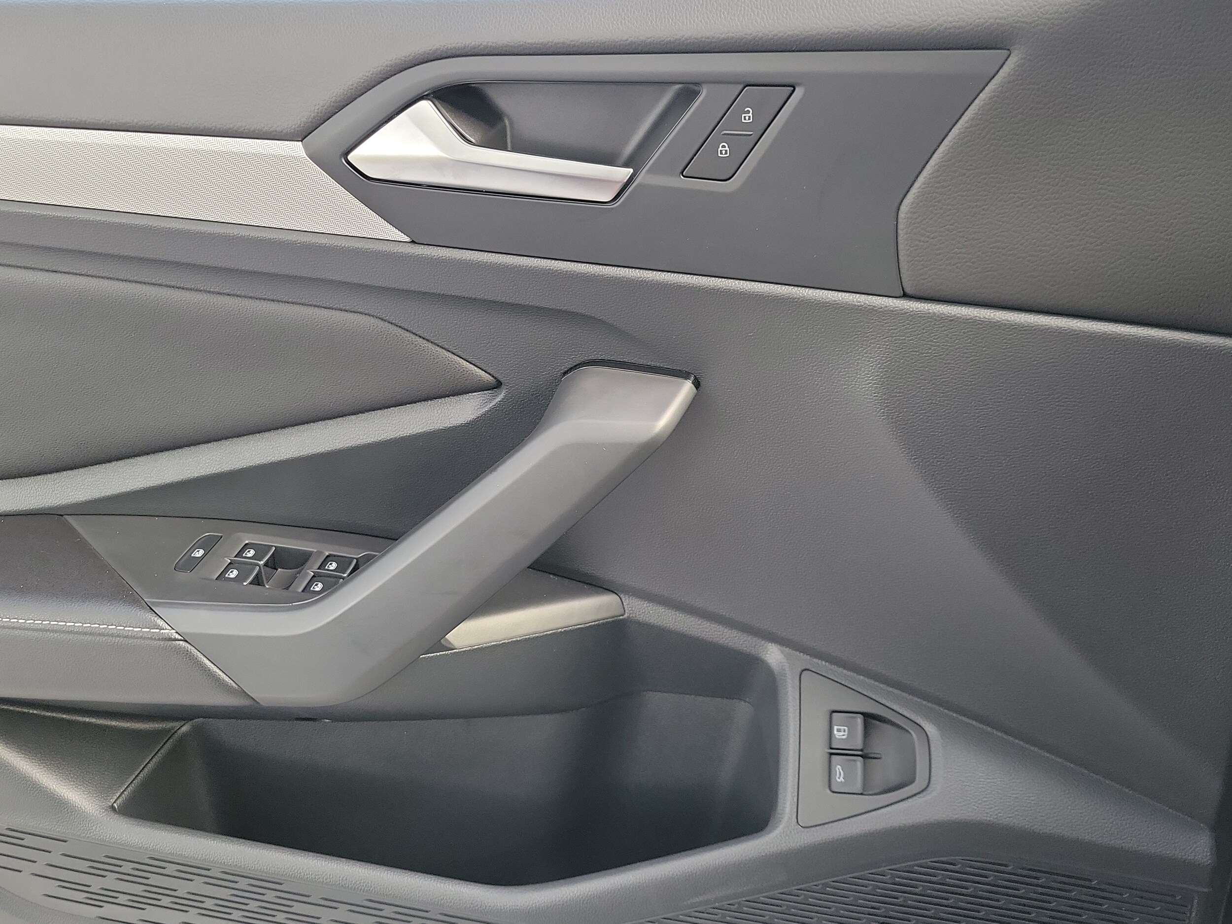 2023 Volkswagen Jetta S - Photo 17
