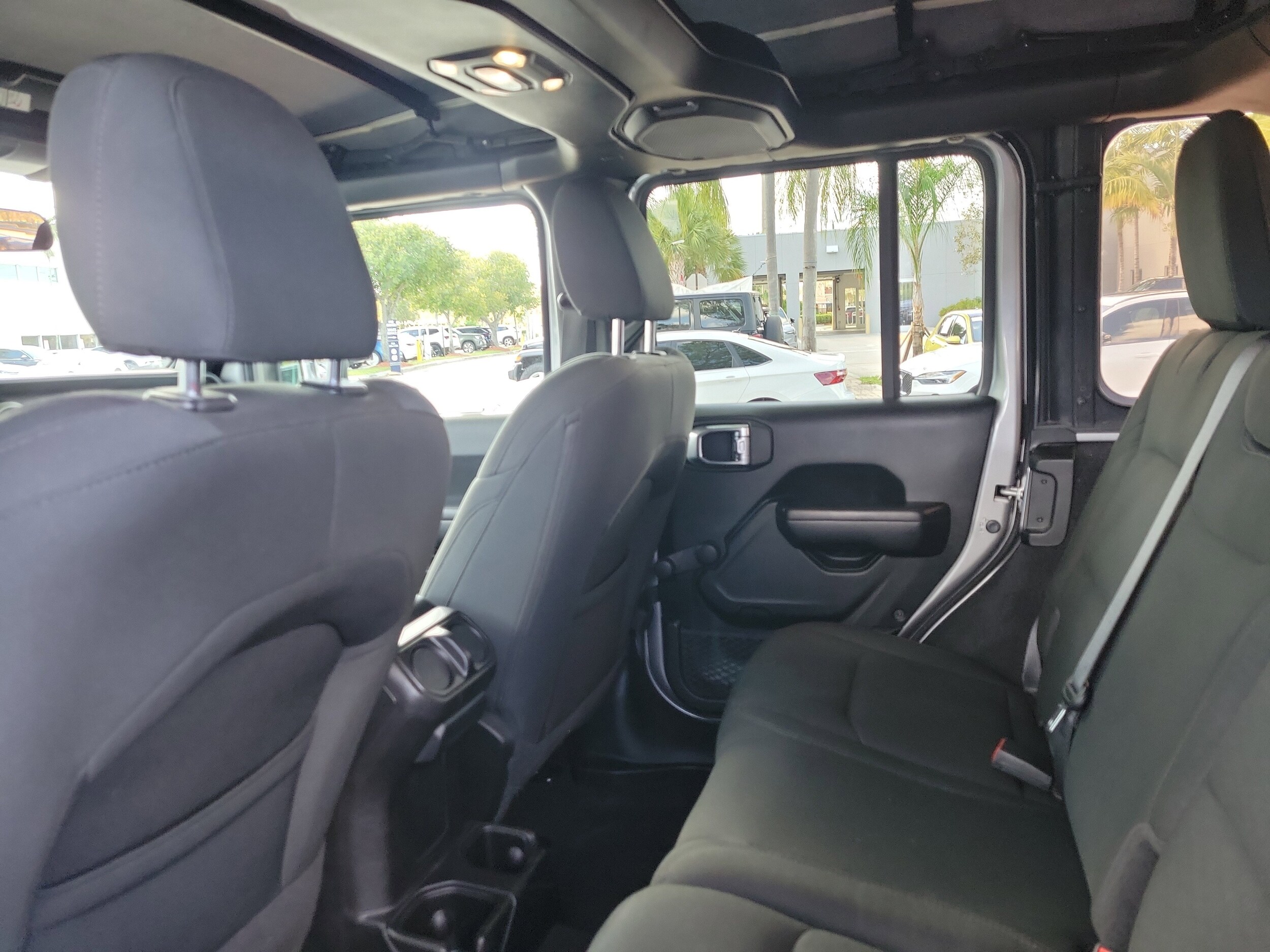 2021 Jeep Wrangler Unlimited Sport - Photo 15