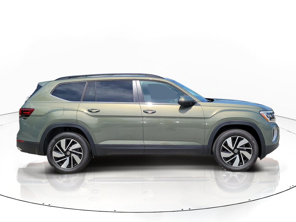 New 2026 Volkswagen Atlas SE w/Technology SUV