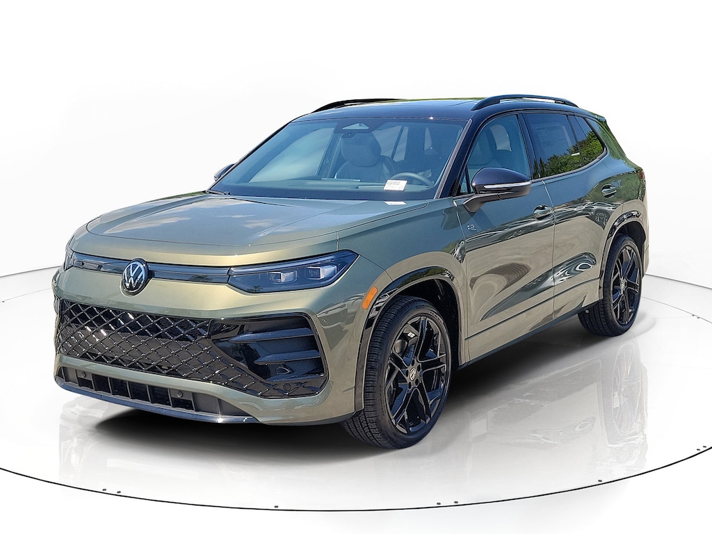 New 2026 Volkswagen Tiguan 2.0T SE R-Line Black SUV