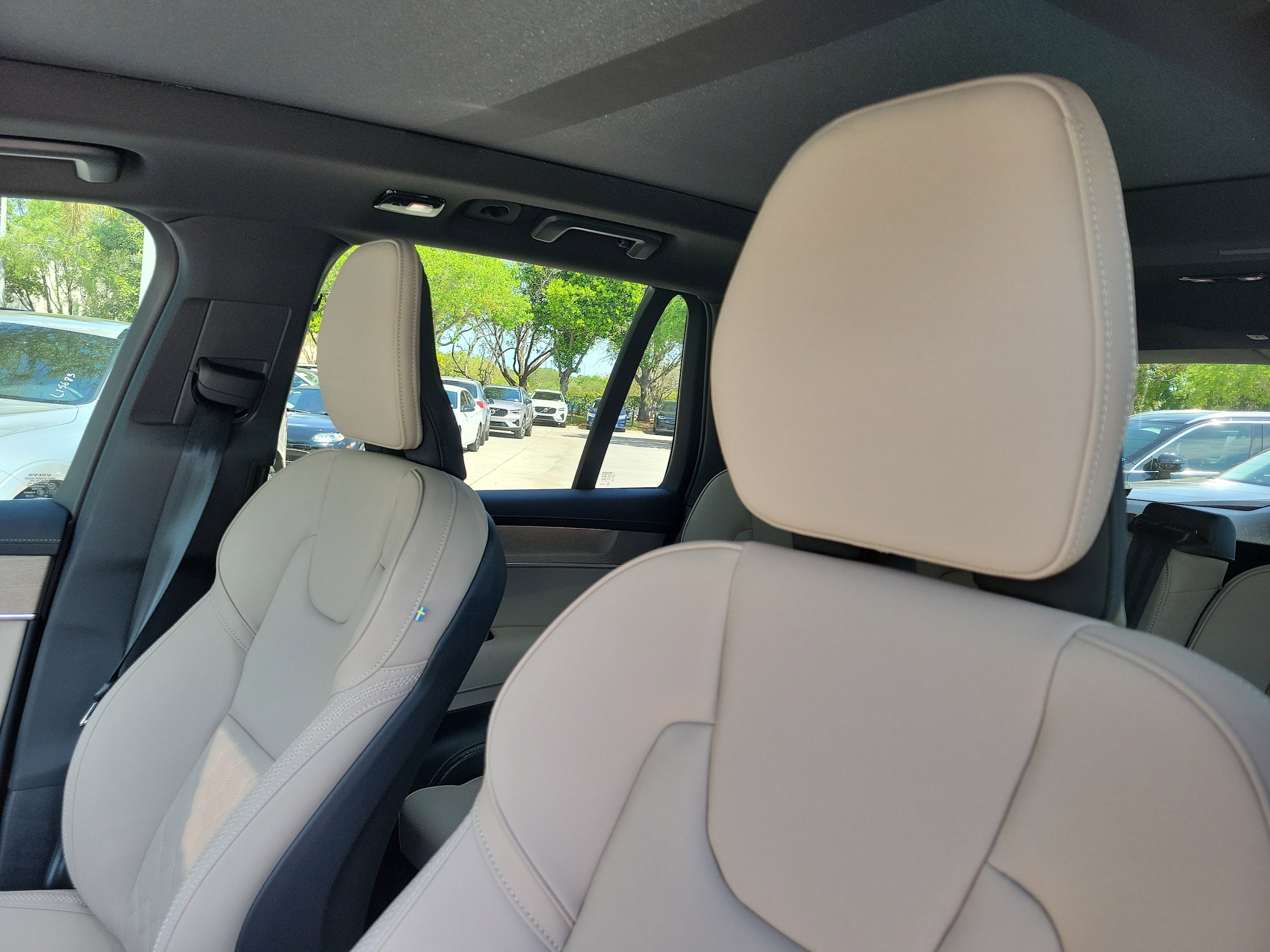 2026 Volvo XC90 Core - Photo 22