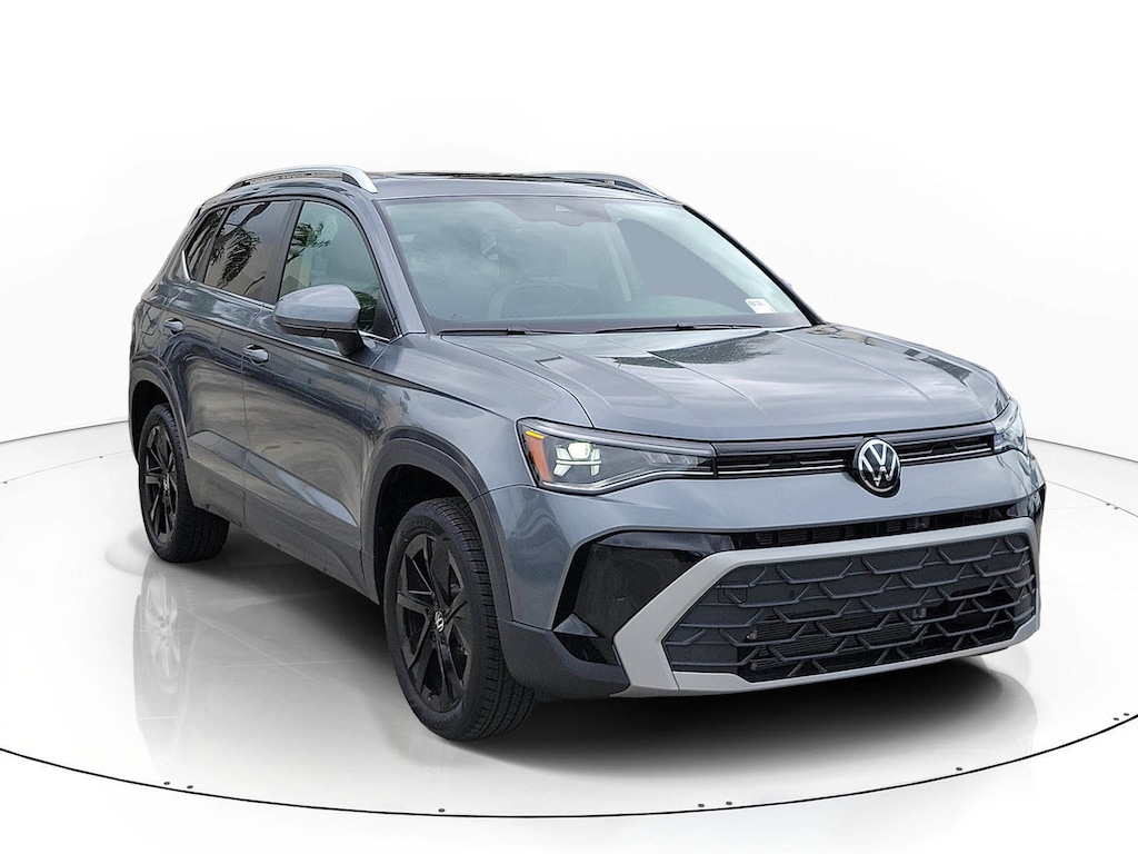 New 2026 Volkswagen Taos 1.5T SE SUV