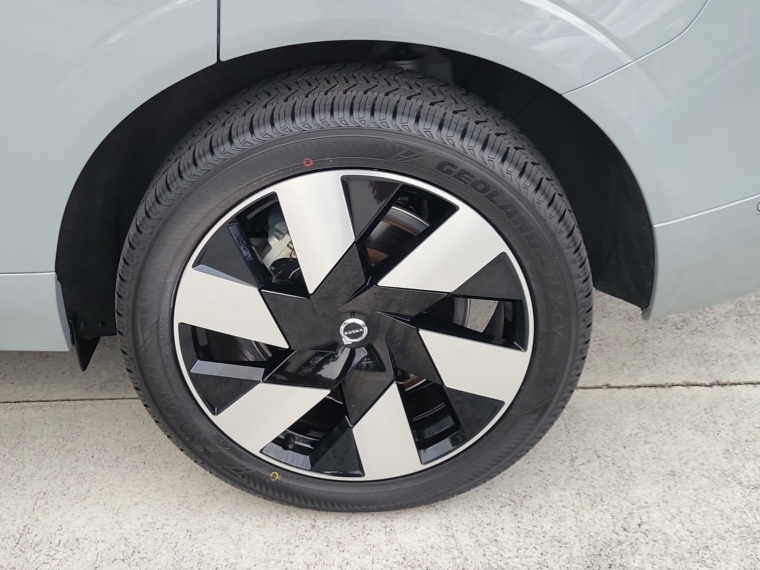 2024 Volvo XC60 Plus - Photo 6