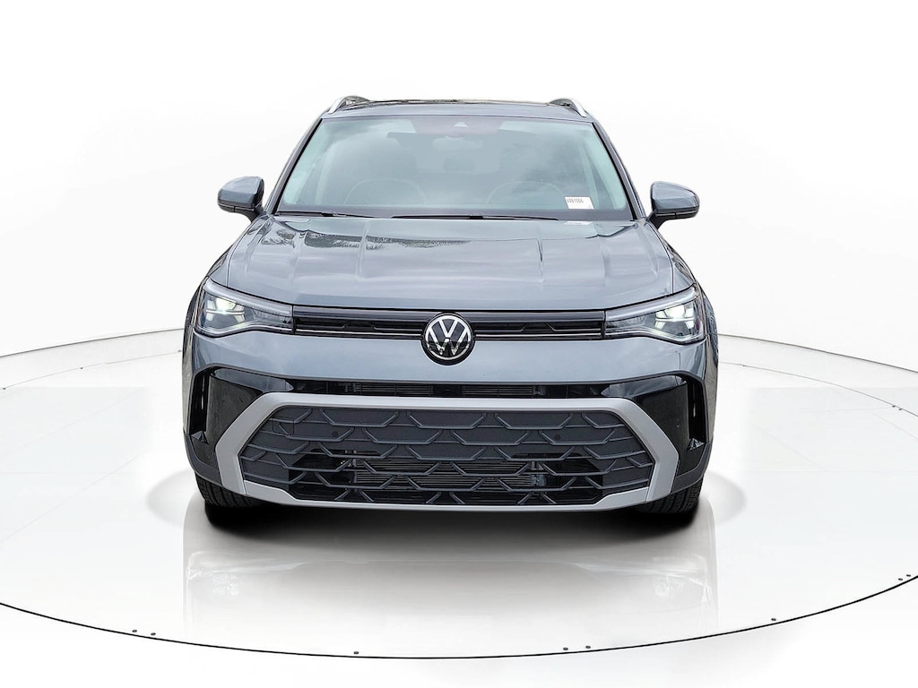 New 2026 Volkswagen Taos 1.5T SE SUV