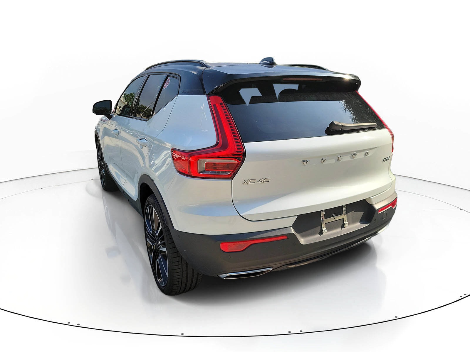 2019 Volvo XC40 R-Design - Photo 6