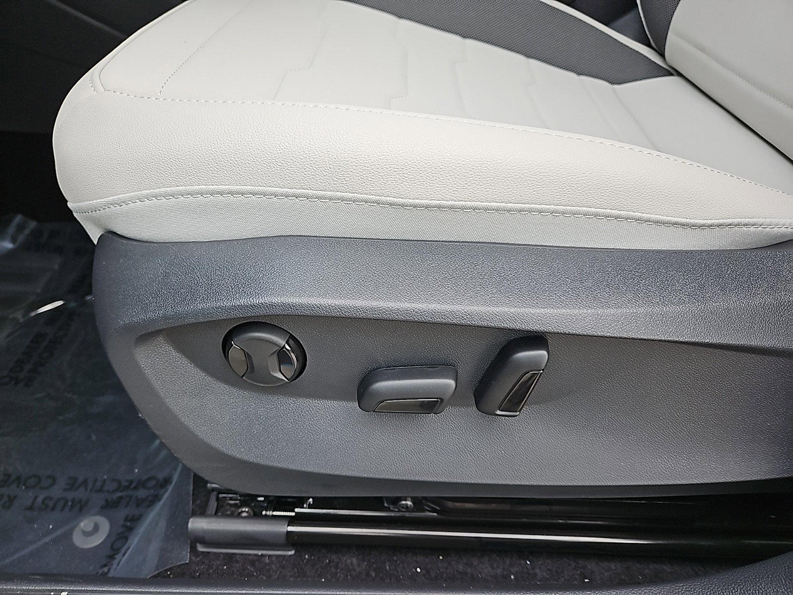 2026 Volkswagen Taos S - Photo 10