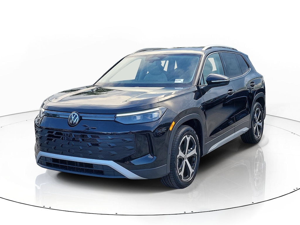 New 2026 Volkswagen Tiguan SE SUV