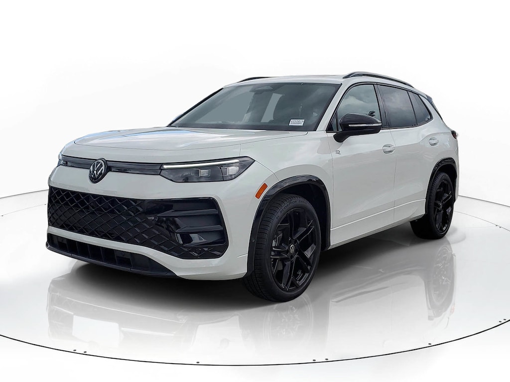 New 2026 Volkswagen Tiguan SE R-Line Black SUV