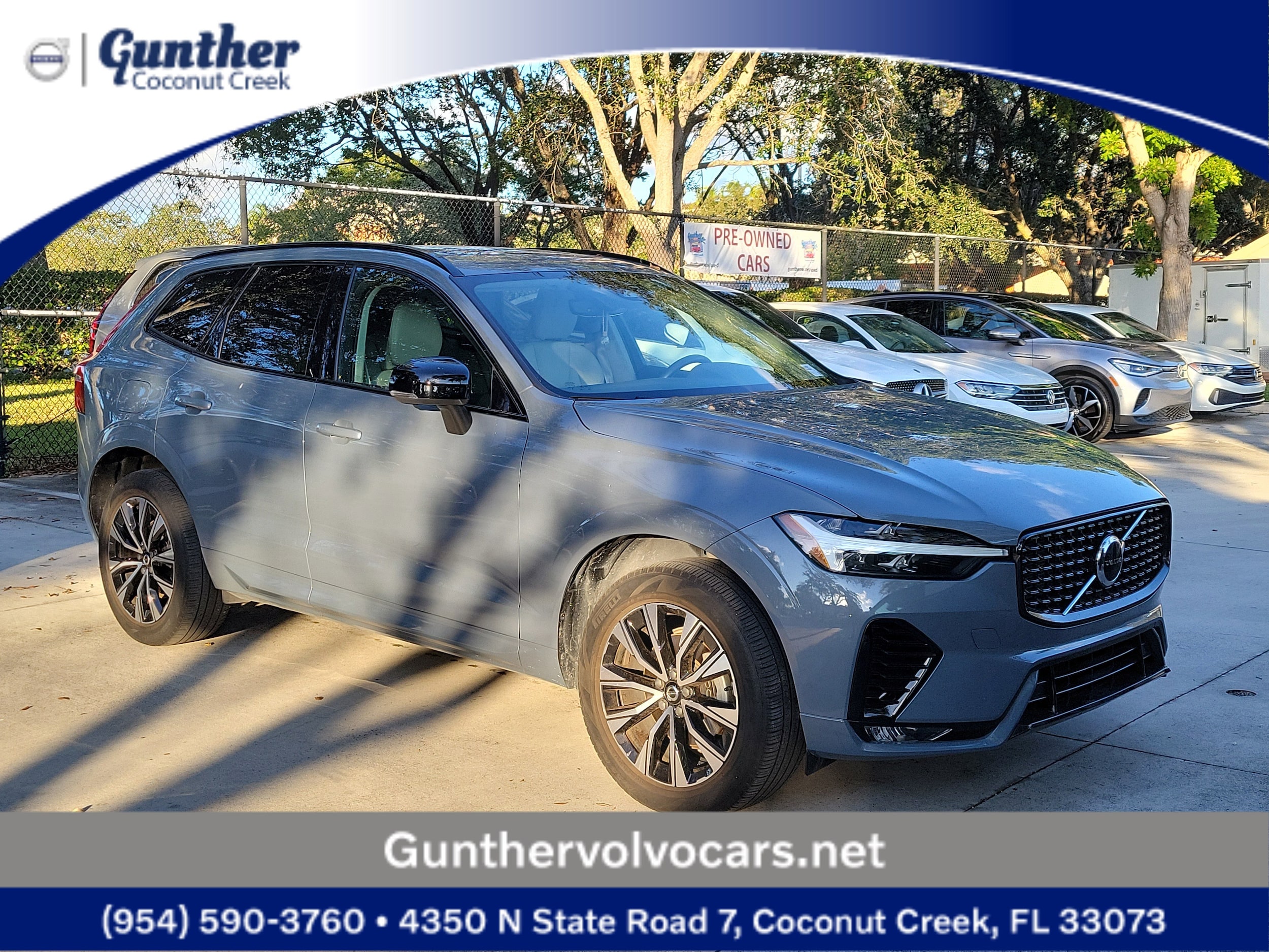 2024 Volvo XC60 Core's photo