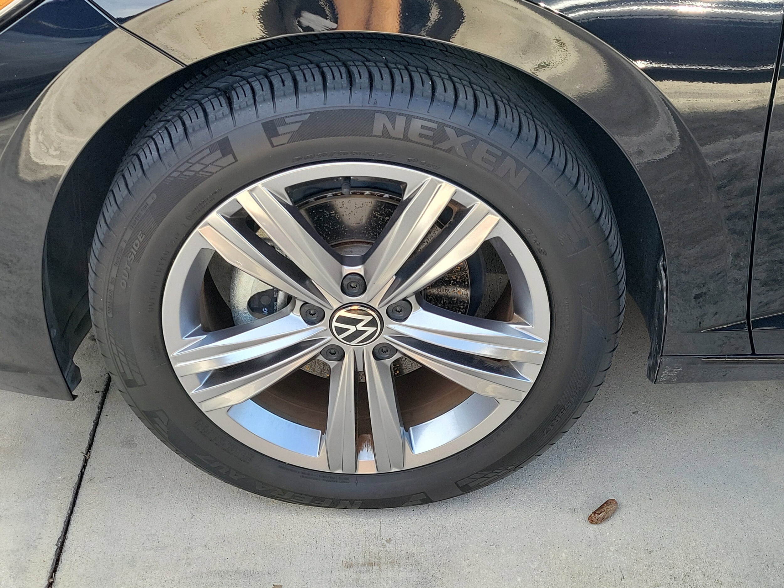 2023 Volkswagen Jetta 1.5T SE photo 3