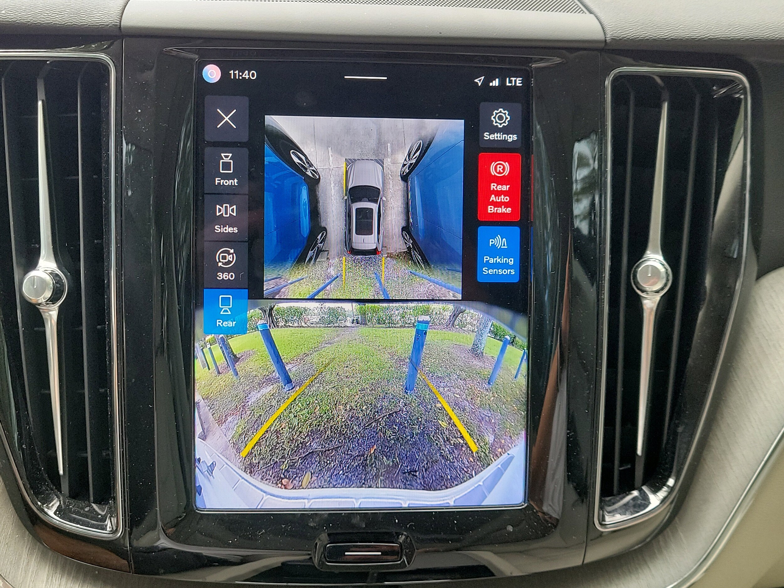 2024 Volvo XC60 Plus - Photo 26