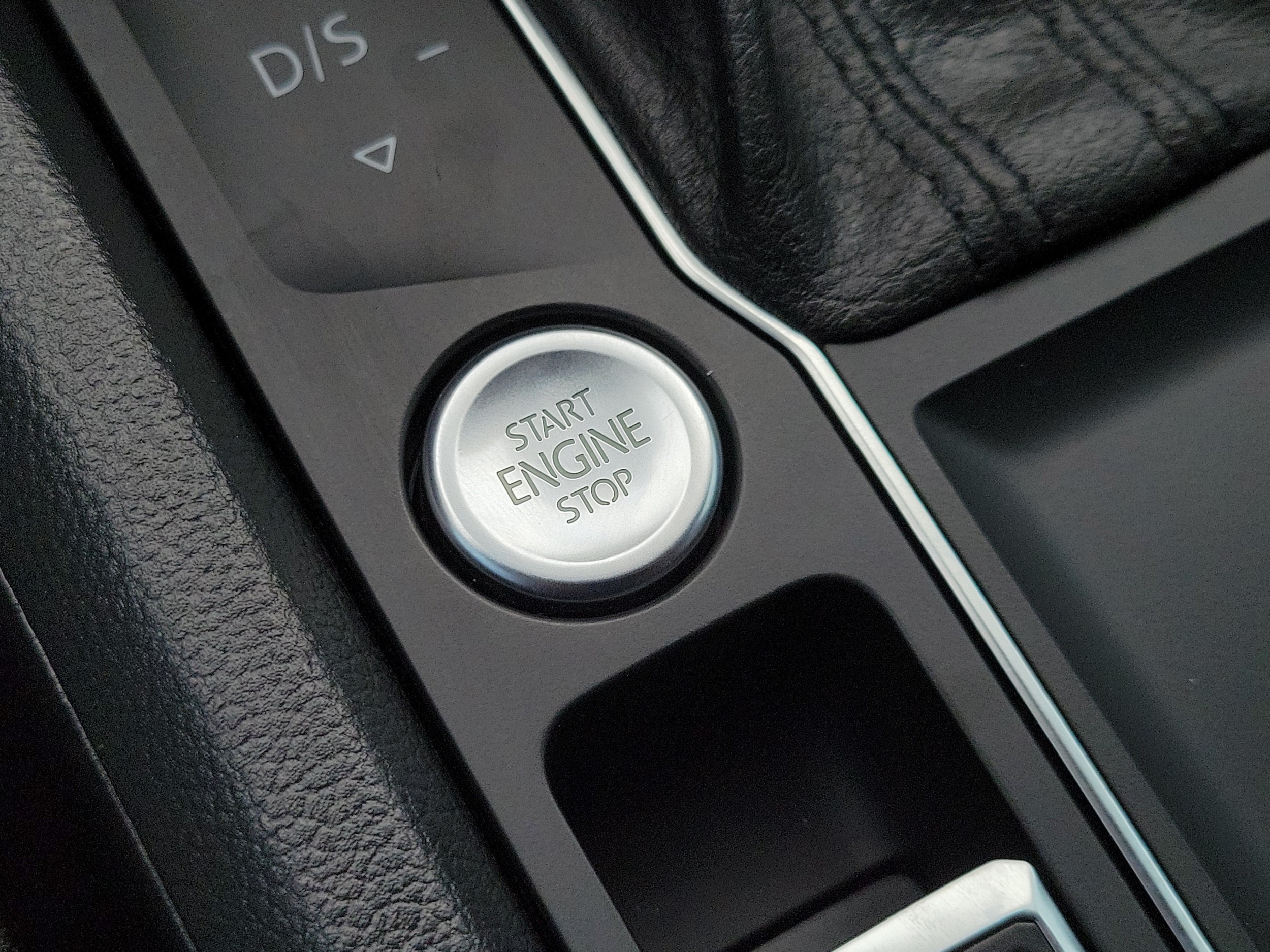 2020 Volkswagen Atlas Cross Sport SE w/Tech - Photo 27