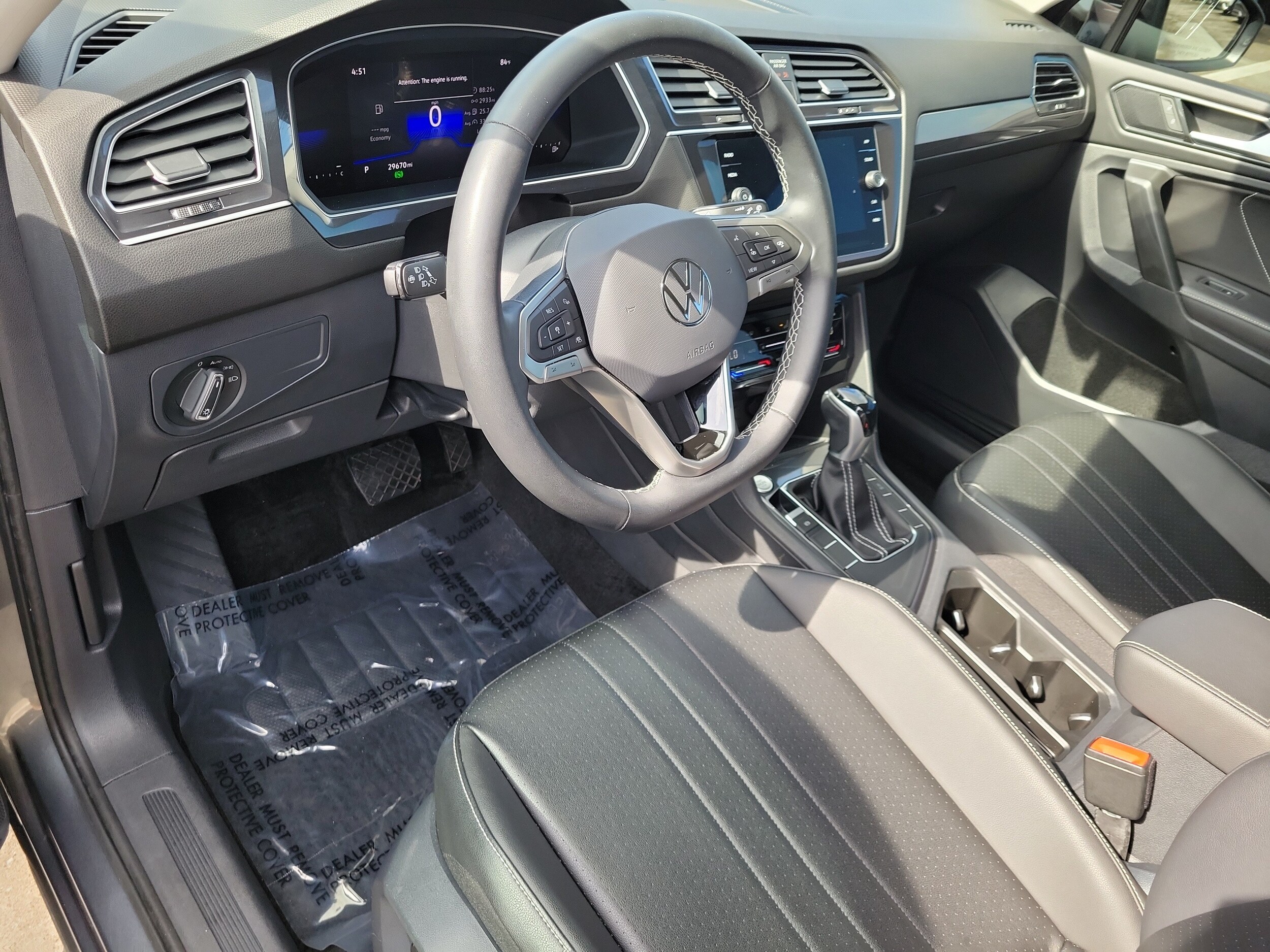 2024 Volkswagen Tiguan SE - Photo 14