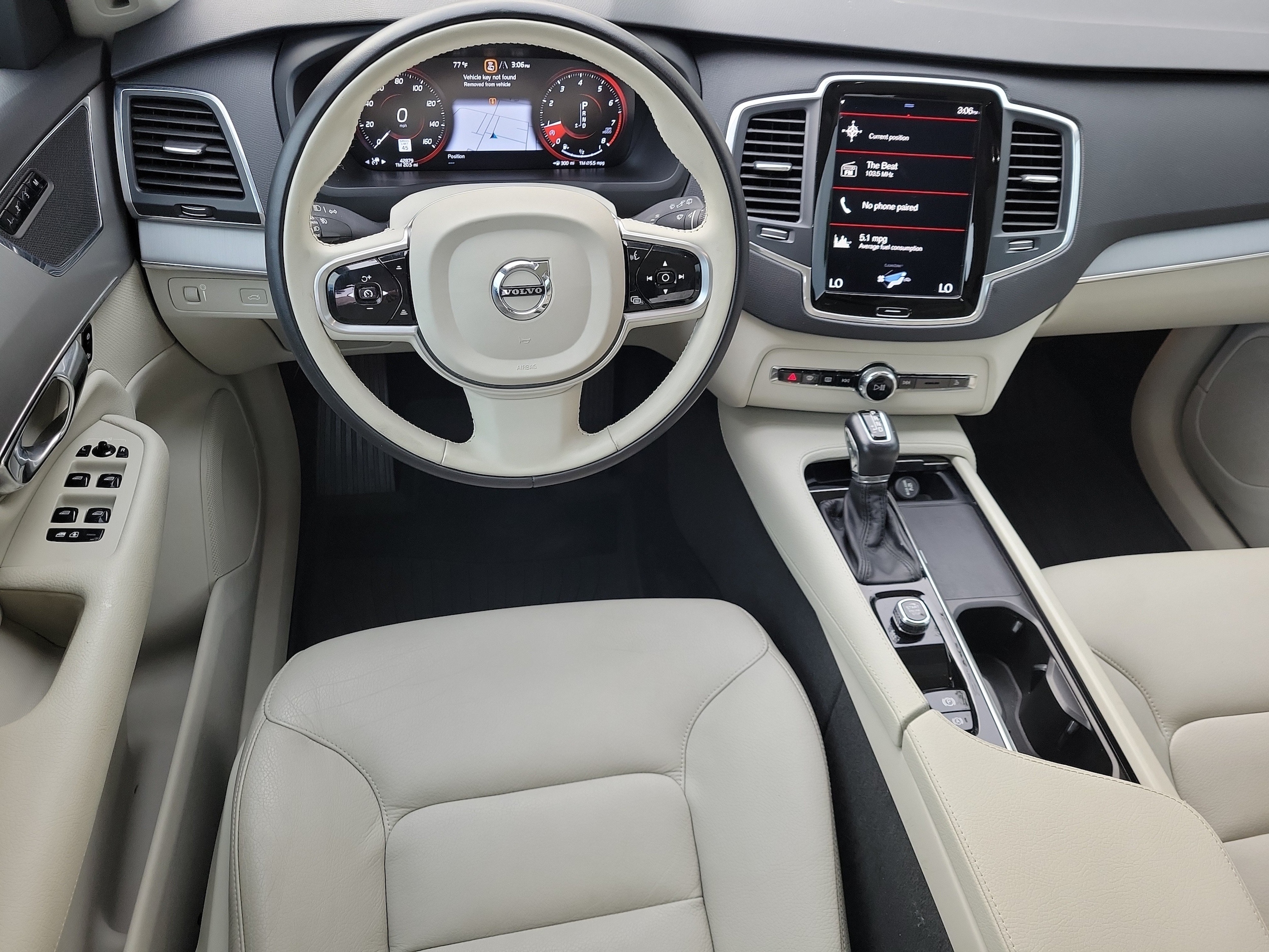 2022 Volvo XC90 Momentum - Photo 11