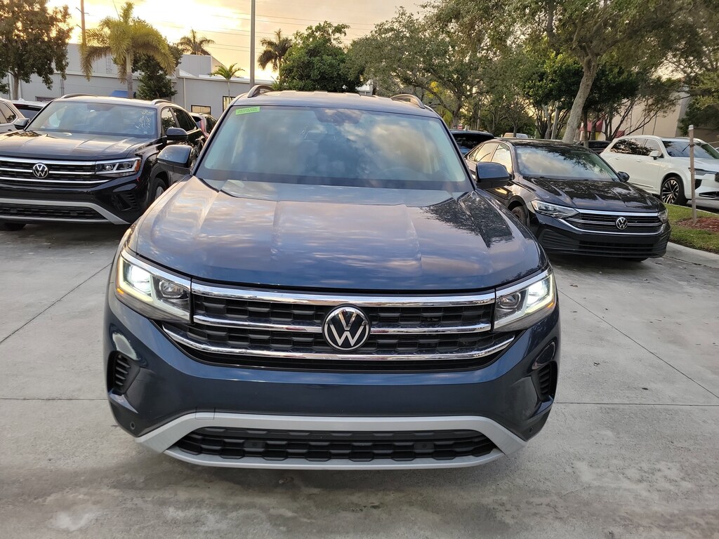 Used 2023 Volkswagen Atlas 3.6L V6 SE w/Technology SUV