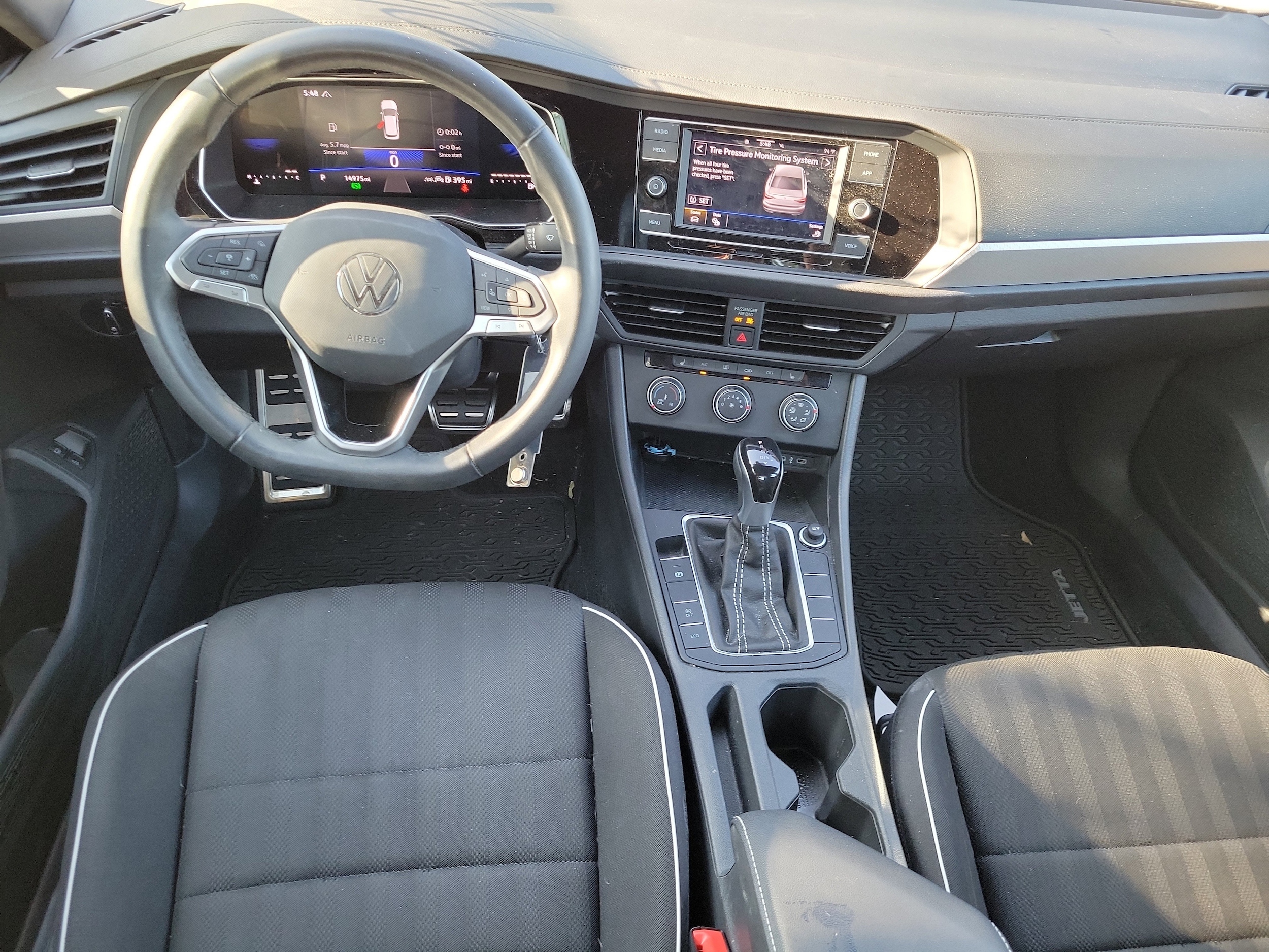 2024 Volkswagen Jetta Sport - Photo 10