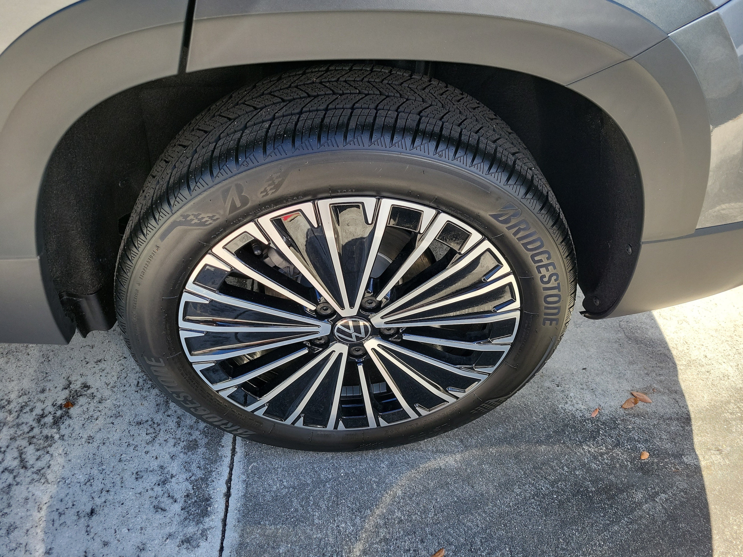 2026 Volkswagen Taos SE - Photo 8