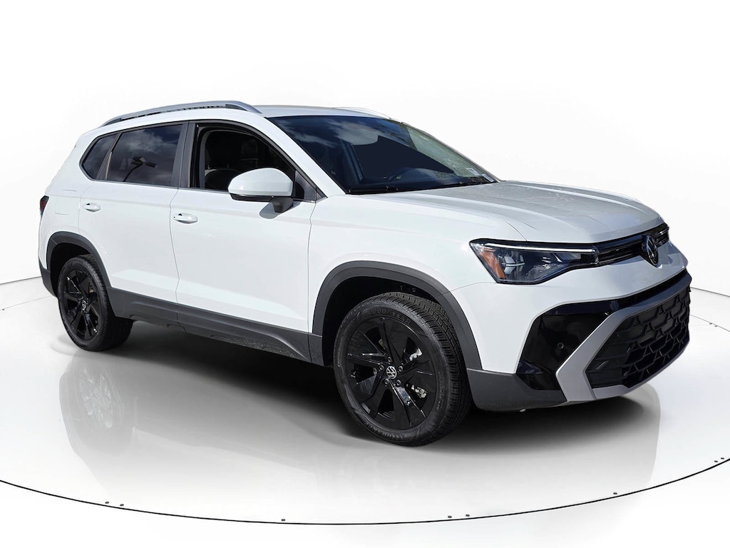 New 2026 Volkswagen Taos 1.5T SE SUV