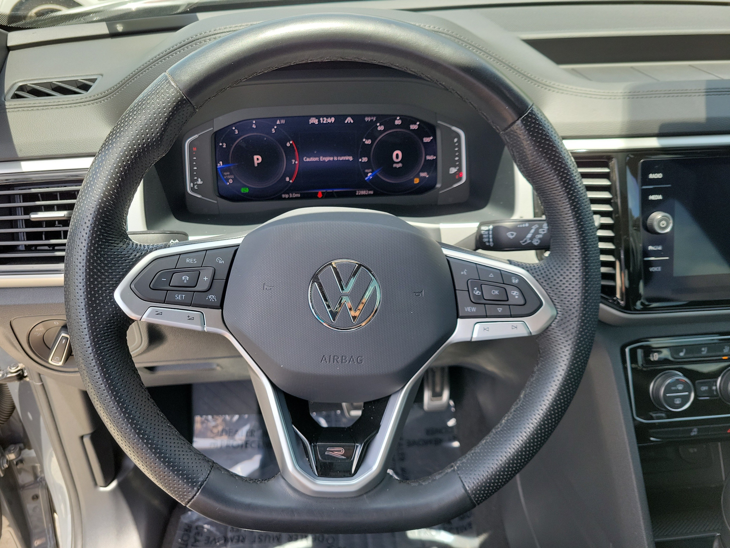 2023 Volkswagen Atlas Cross Sport SEL Premium R-Line - Photo 22