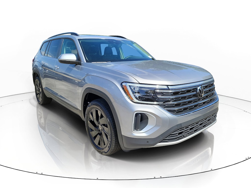 New 2026 Volkswagen Atlas SE w/Technology SUV