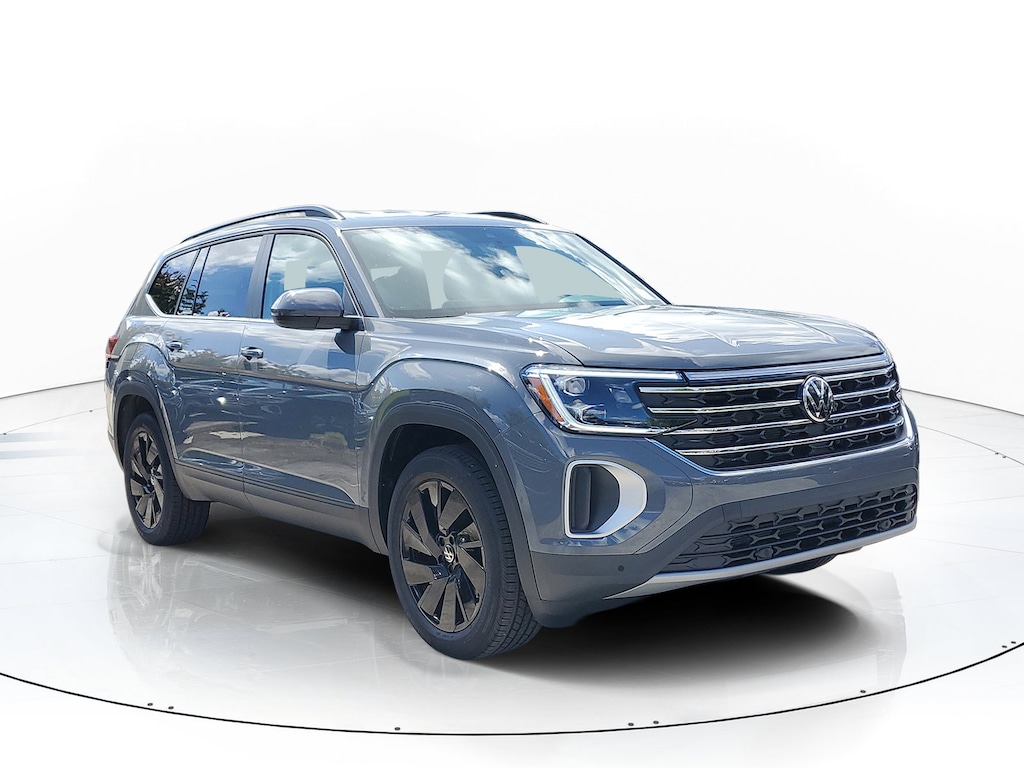 New 2026 Volkswagen Atlas SE w/Technology SUV