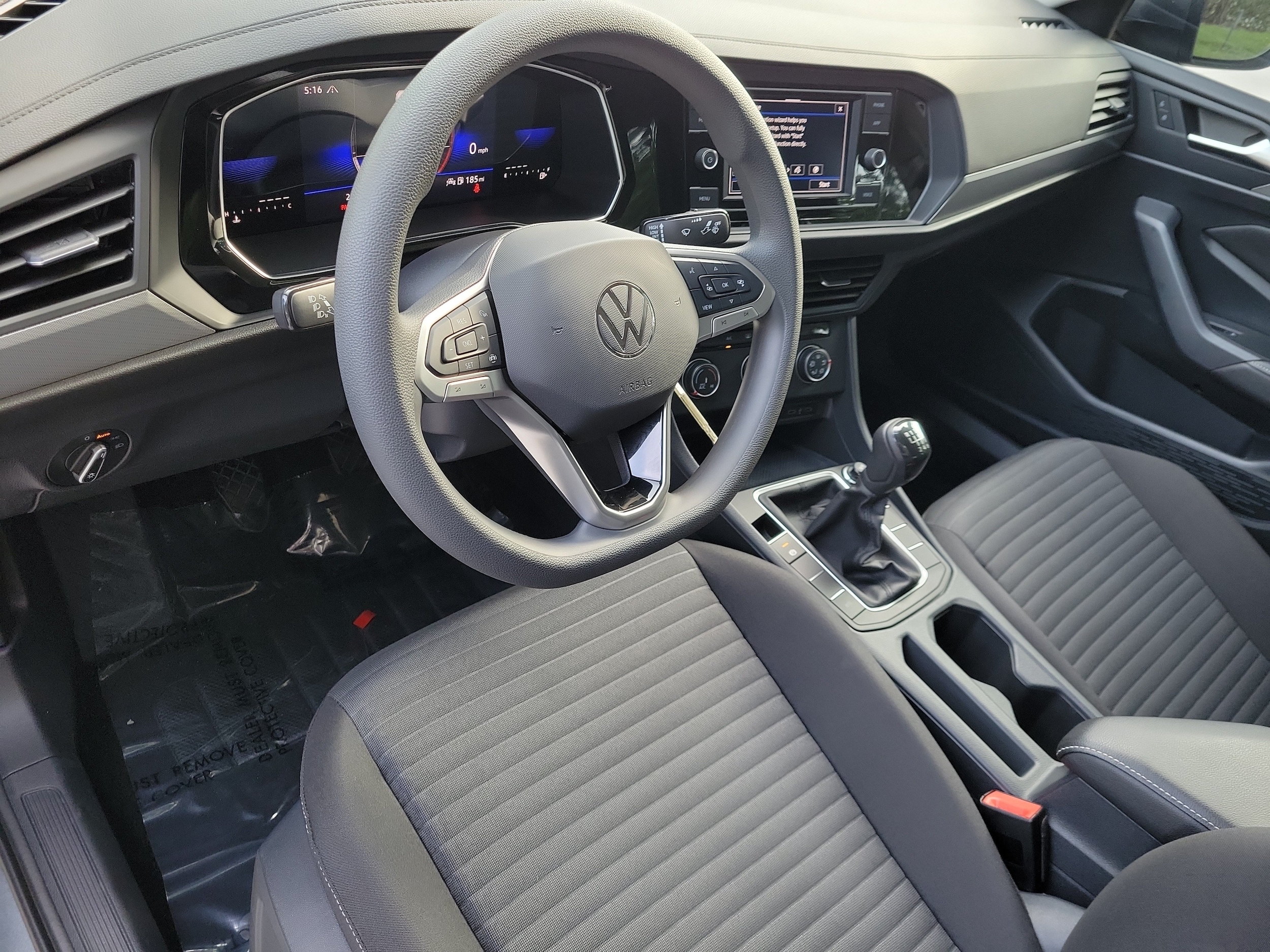 2023 Volkswagen Jetta S - Photo 16