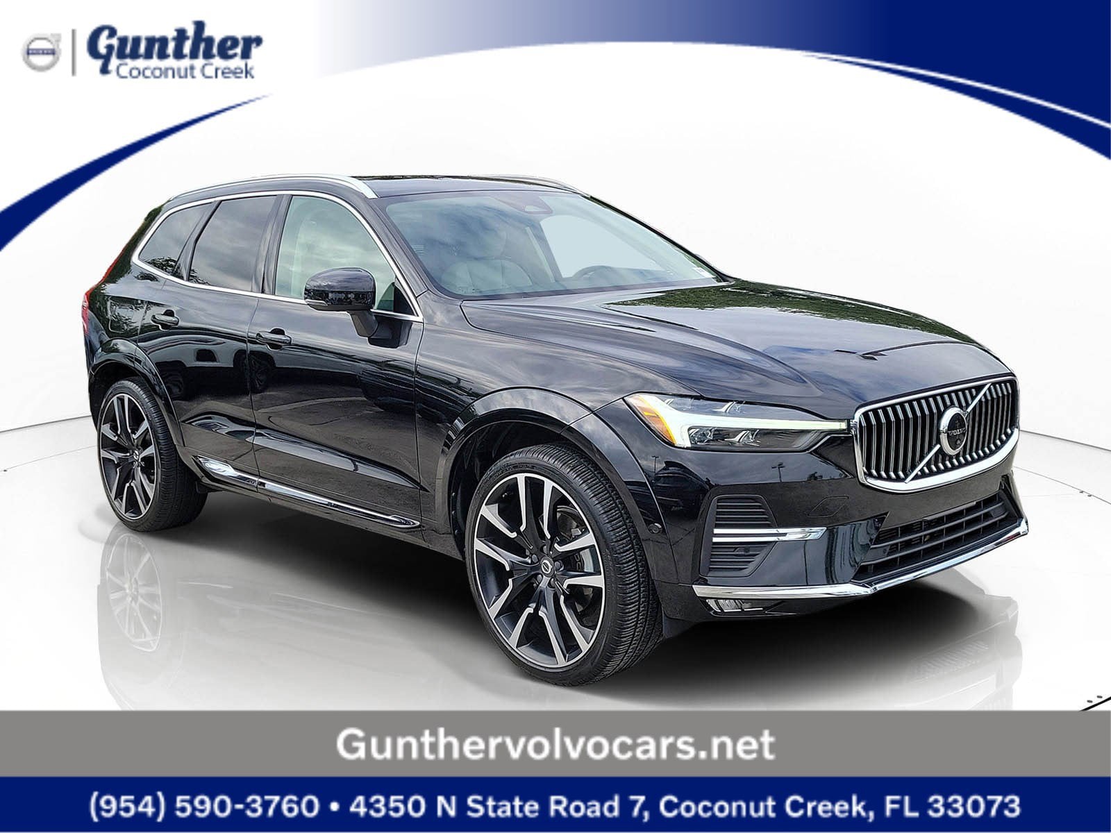 2023 Volvo XC60 B5 Ultimate Bright Theme AWD's photo