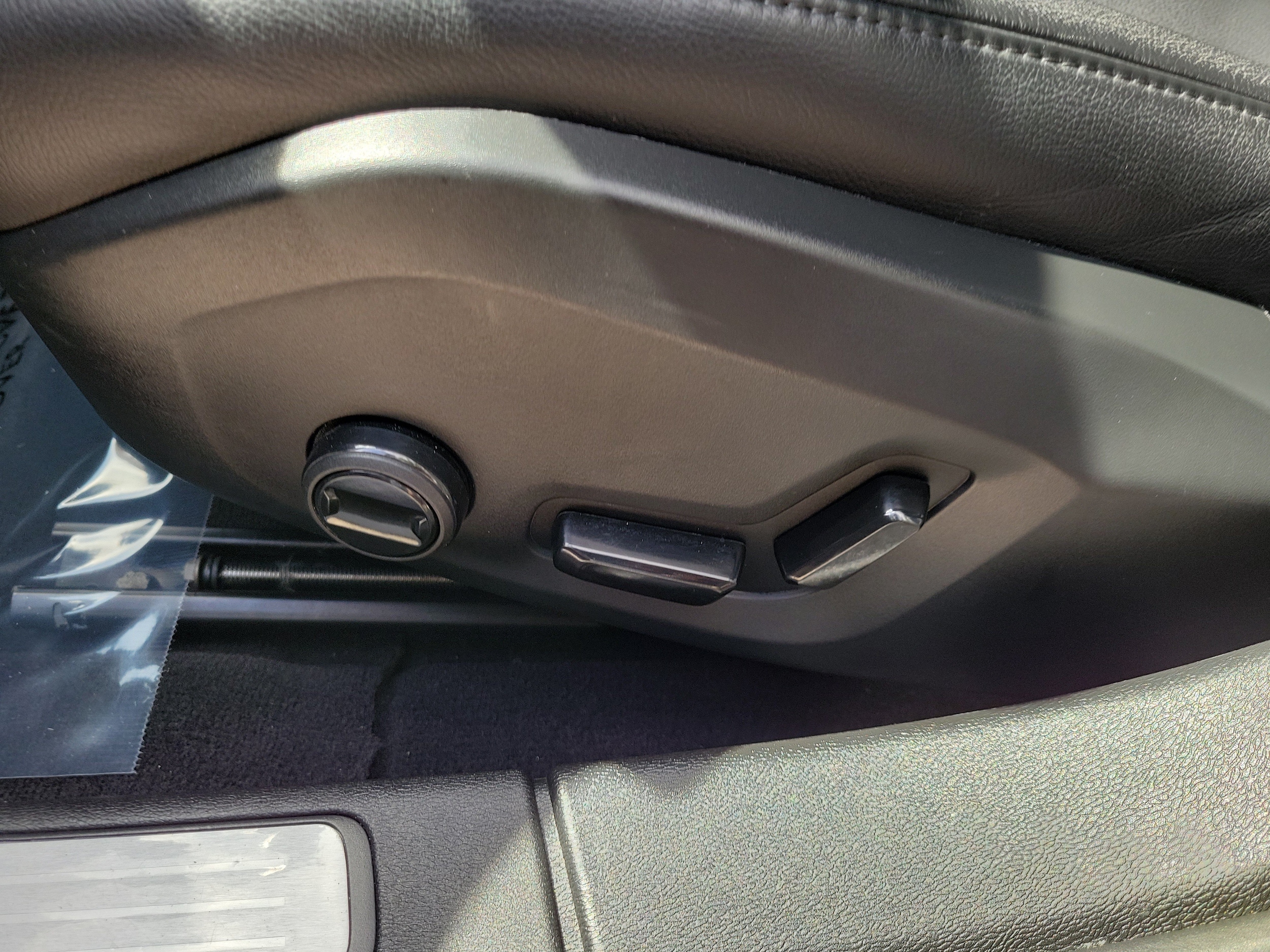 2023 Volvo S60 Core - Photo 14