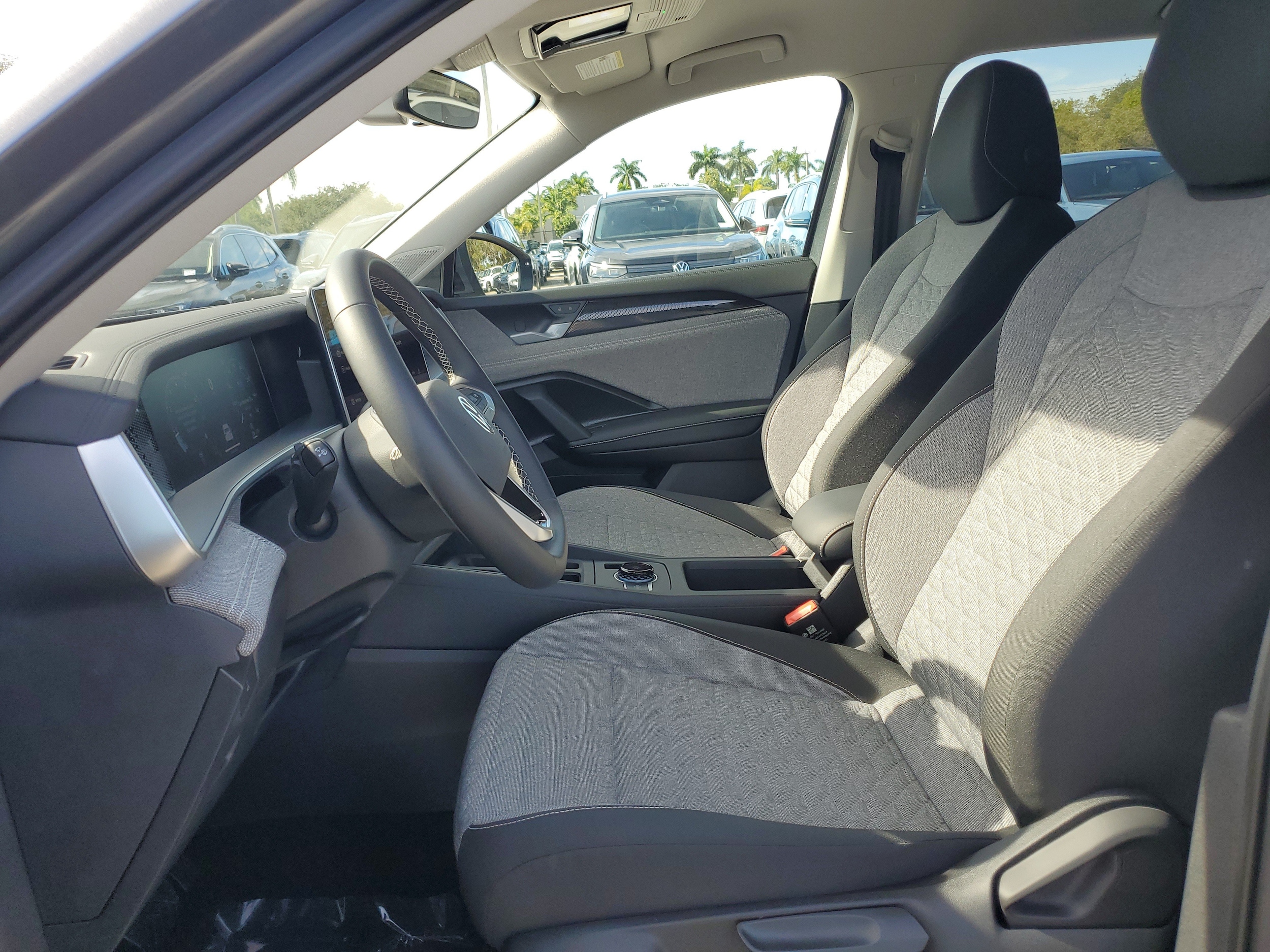2026 Volkswagen Tiguan S - Photo 10
