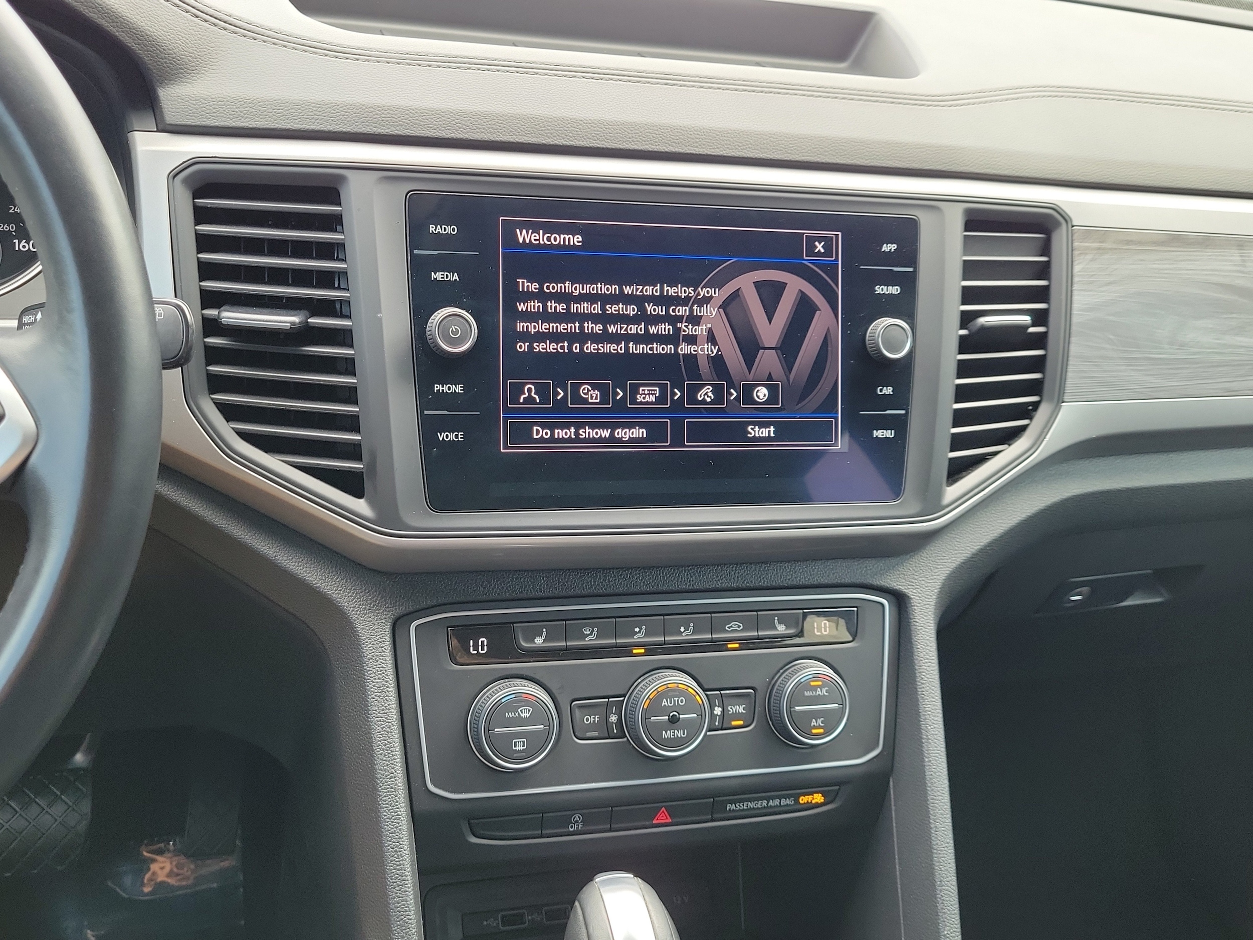 2020 Volkswagen Atlas Cross Sport SE w/Tech - Photo 23