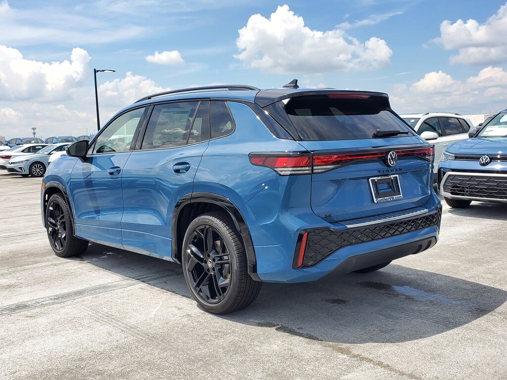 New 2025 Volkswagen Tiguan 2.0T SE R-Line Black SUV