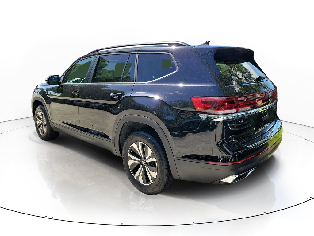 New 2026 Volkswagen Atlas SE SUV