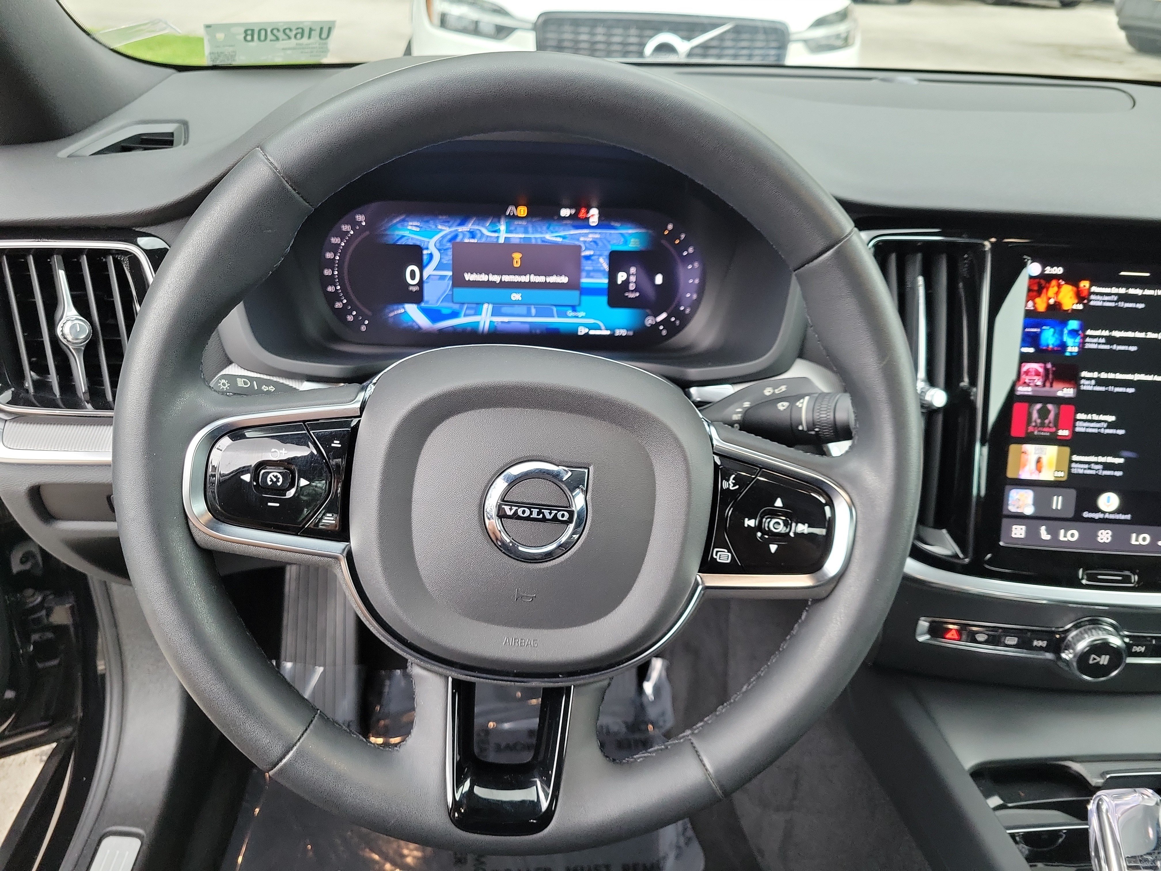 2024 Volvo S60 Plus - Photo 19