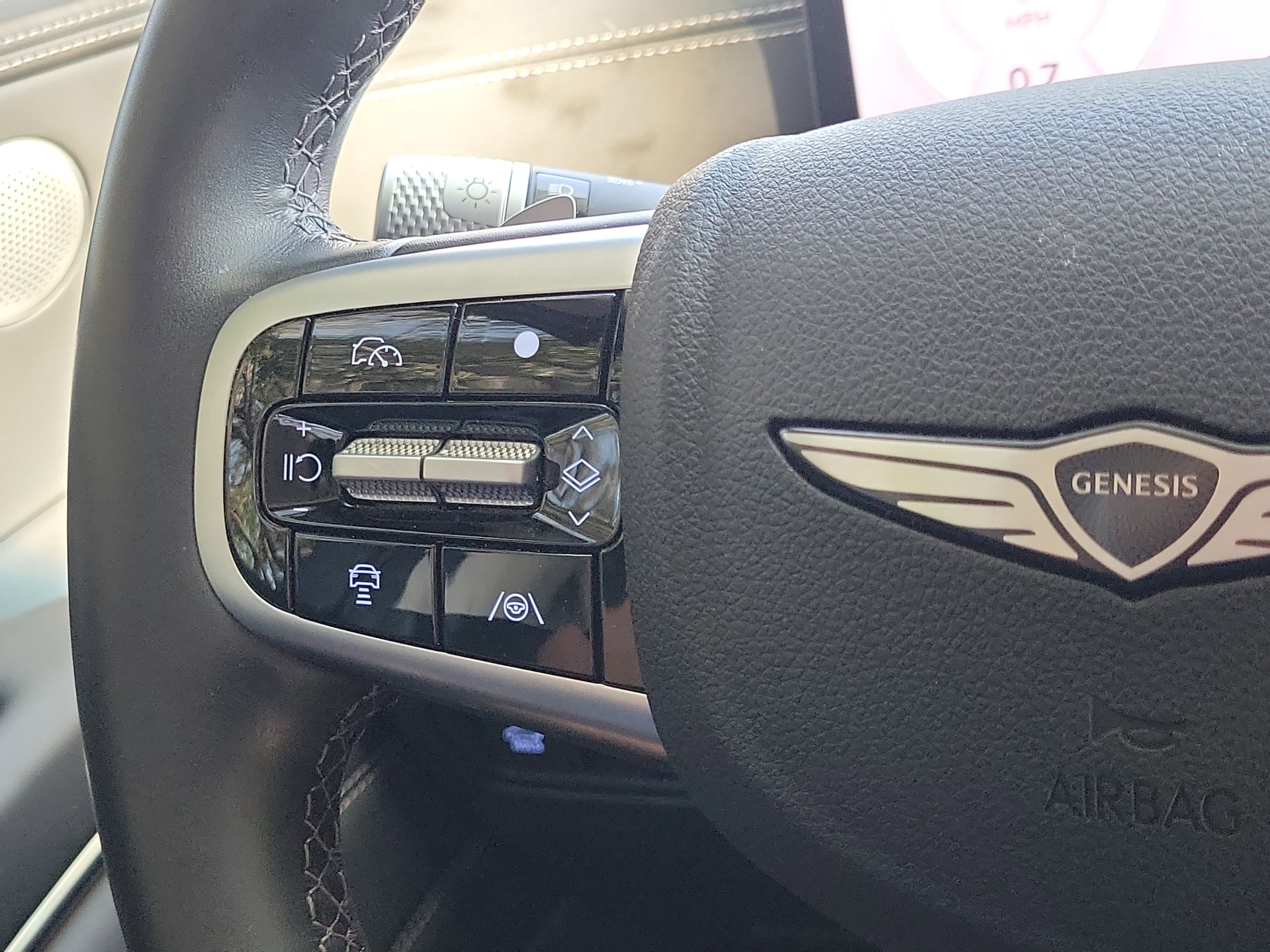 2025 GENESIS GV80 Prestige - Photo 25