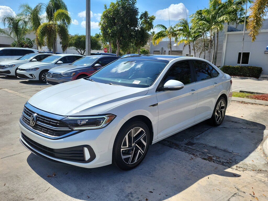 Used 2022 Volkswagen Jetta 1.5T SEL Sedan