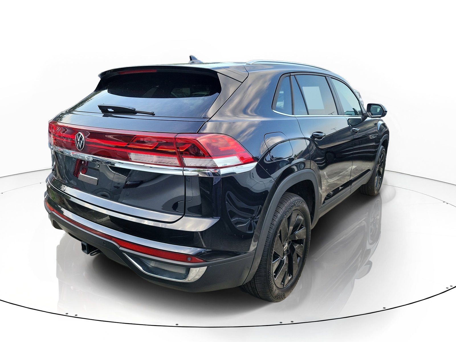 2025 Volkswagen Atlas Cross Sport SE w/Tech - Photo 6