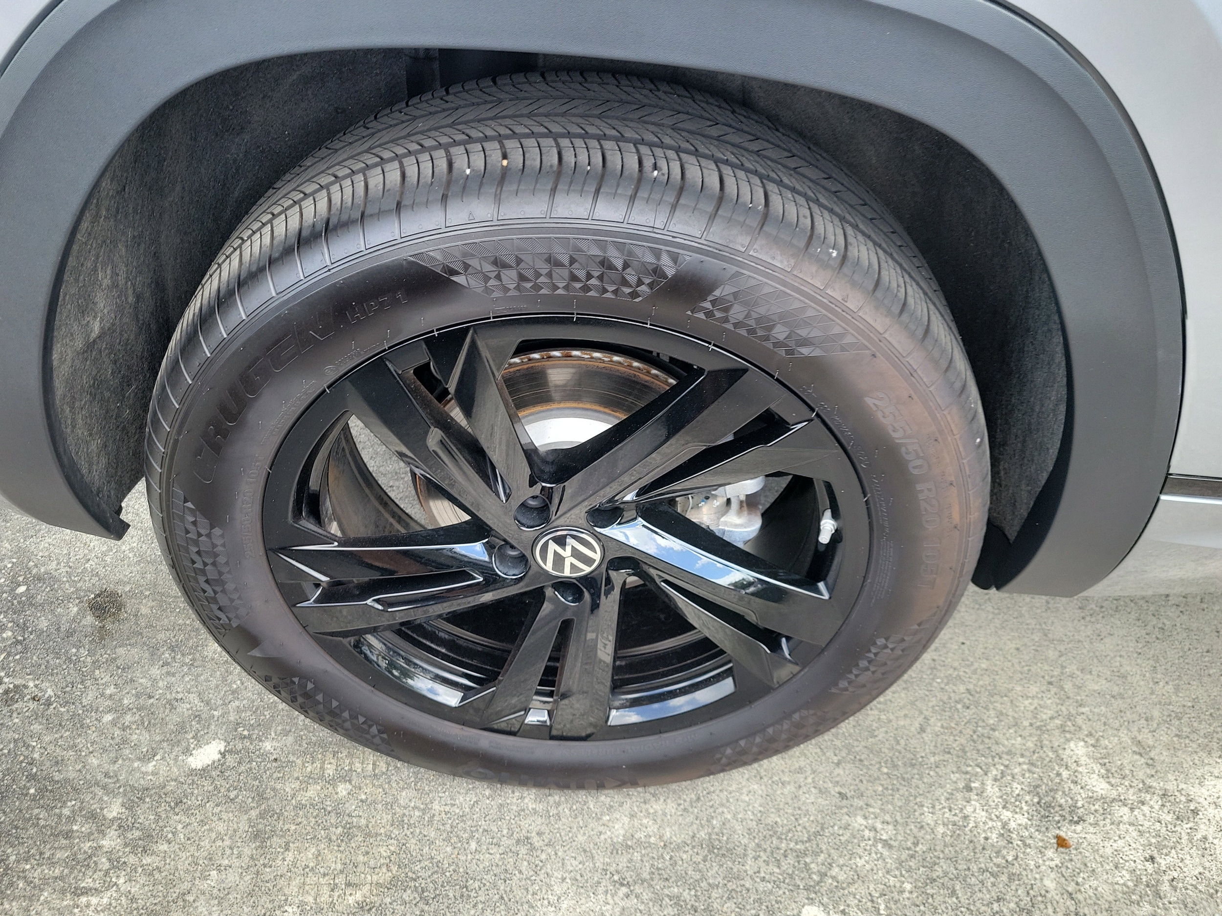 2026 Volkswagen Atlas Cross Sport SEL R-LINE - Photo 12