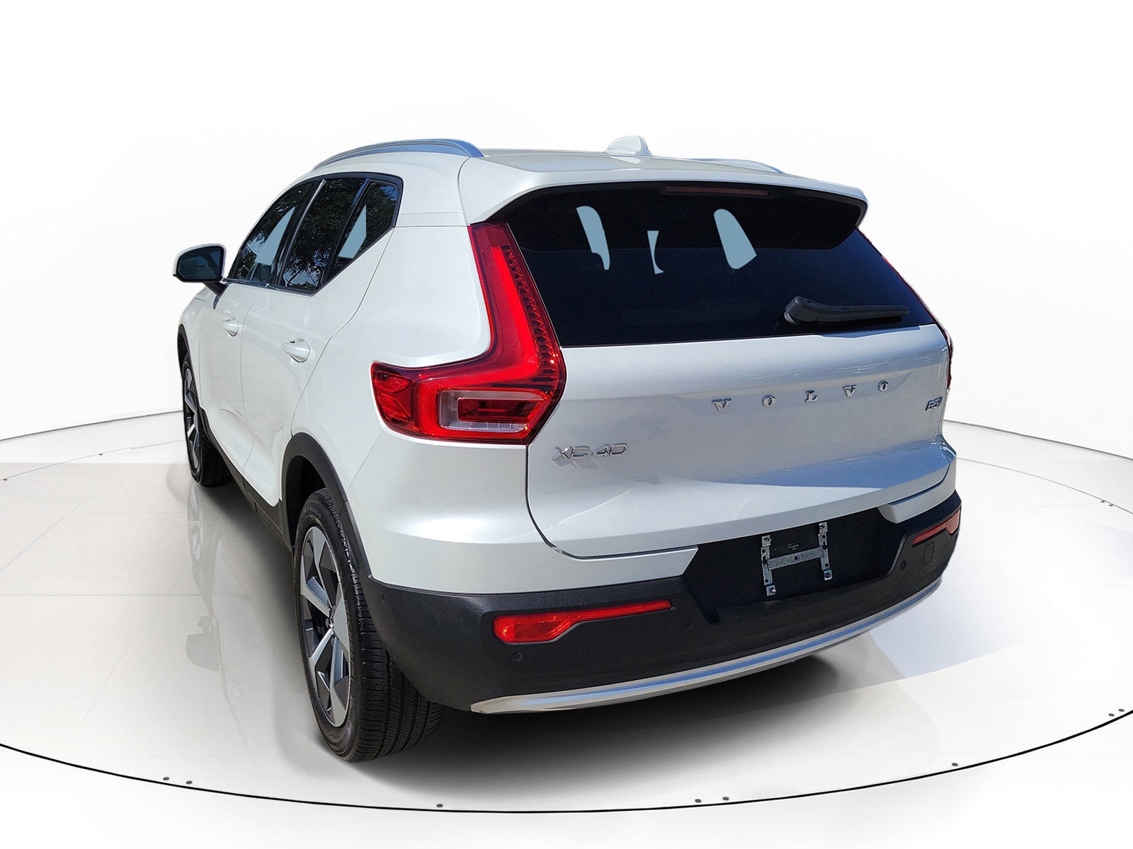 2024 Volvo XC40 Plus - Photo 6